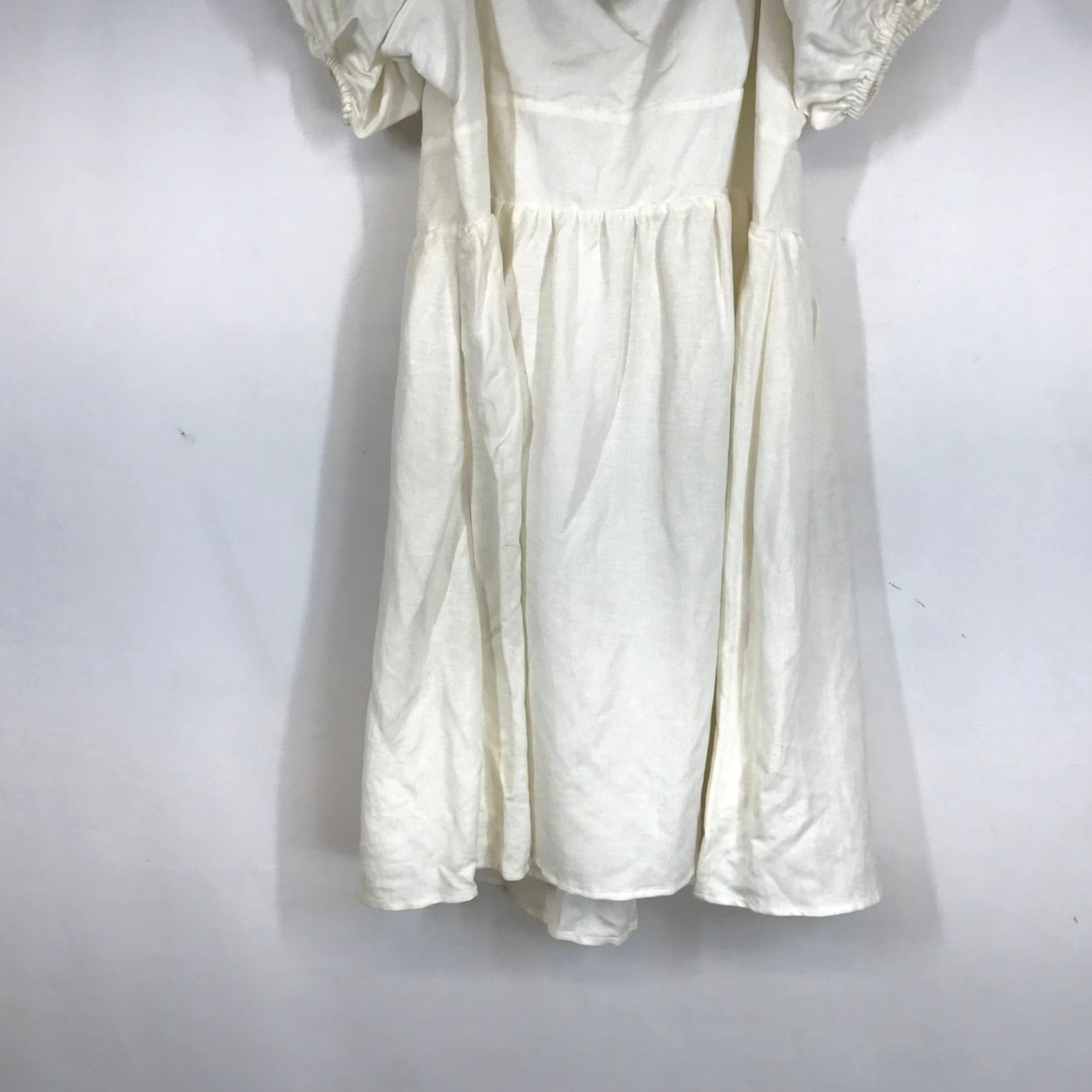 Forever 21 Forever 21 Women 2X Cream Linen Blend Puff Sleeve Milkmaid Mini Dress Size XXL / US 16-18 / IT 52-54 - 6 Thumbnail