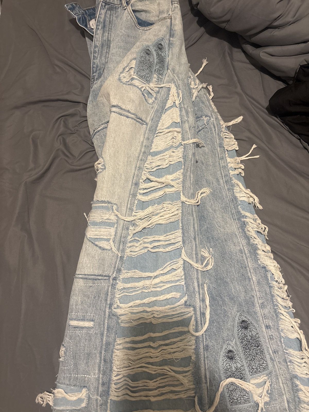 Who Decides War Who decides war full distress arch denim Size US 30 / EU 46 - 6 Thumbnail