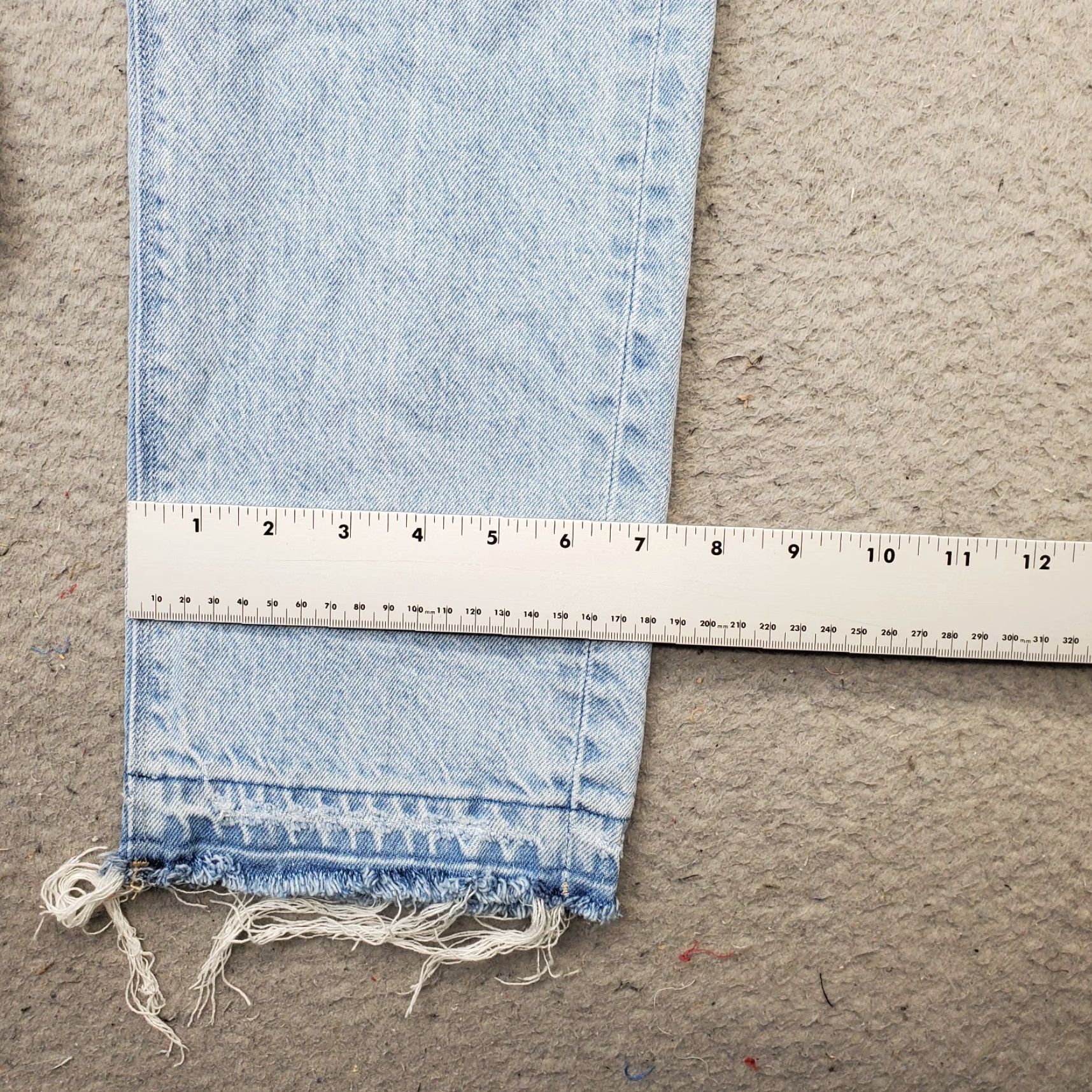 American Eagle Outfitters American Eagle Outfitters Jeans Womens 2 Blue Denim Straight 5-Pocket High Rise Inseam 29.75" XS? Size 26" / US 2 / IT 38 - 5 Thumbnail
