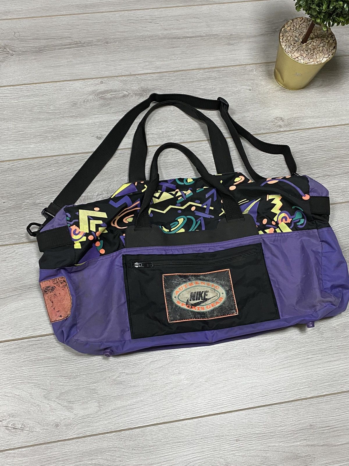 Vintage Nike vintage big swoosh court logo patterns bag Size ONE SIZE - 2 Thumbnail