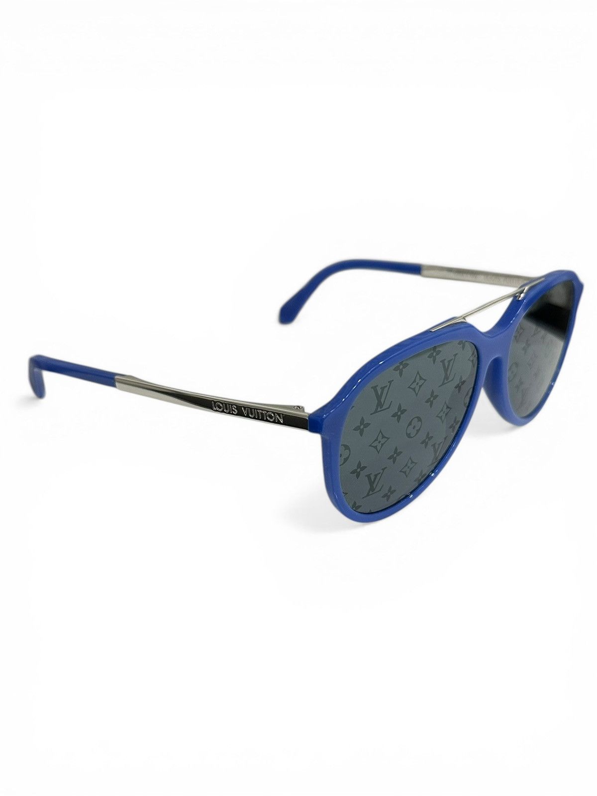 Louis Vuitton Louis Vuitton Mix it Up Sunglasses Blue U Z1889U Size ONE SIZE - 1 Thumbnail