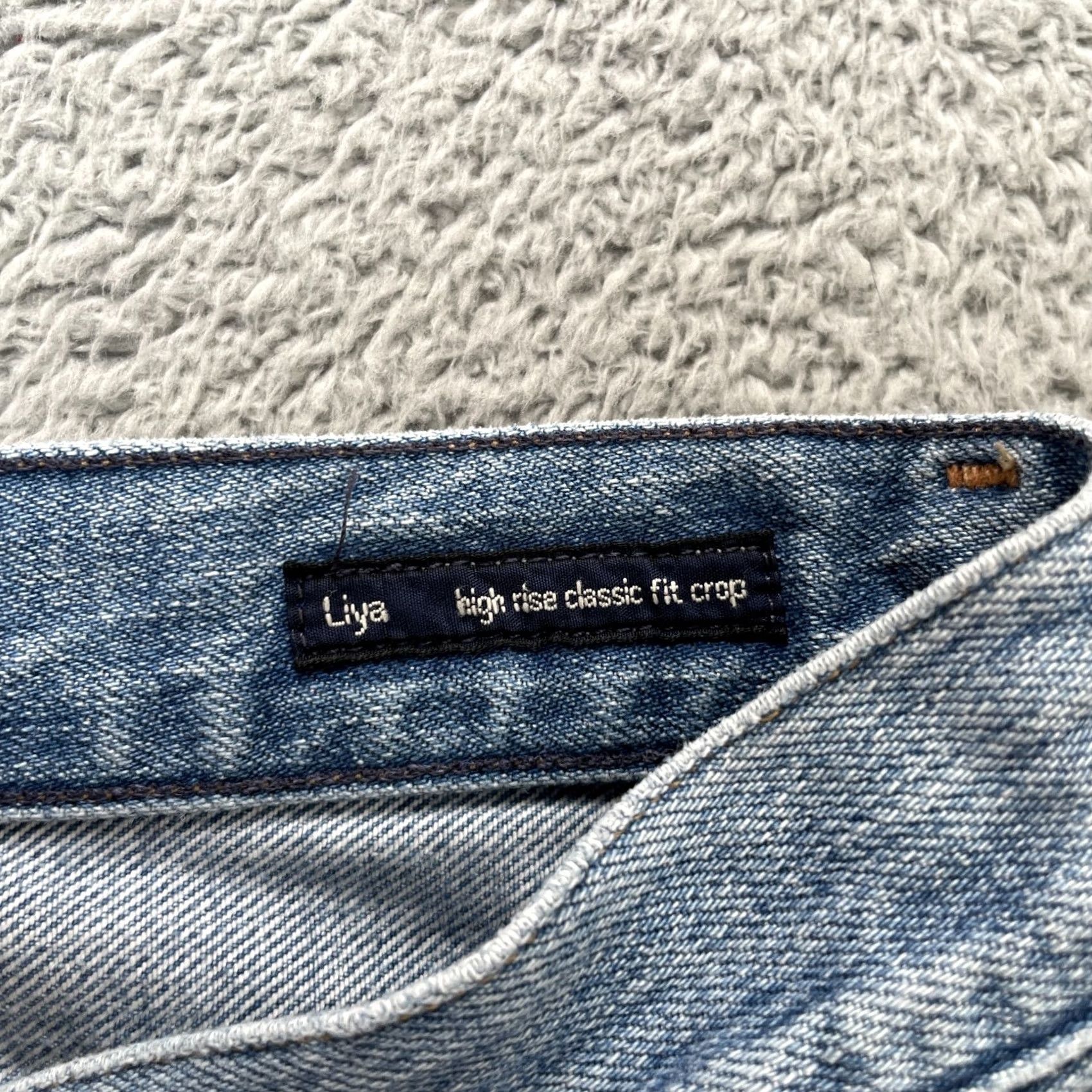 Citizens Of Humanity Citizens of Humanity Jeans Womens 33x27 Blue Liya High Rise Crop Distressed Jeans/Denim City Preppy 5-Pocket Womens Casual Crop丈 Size 24" / US 00 / IT 34 - 4 Thumbnail