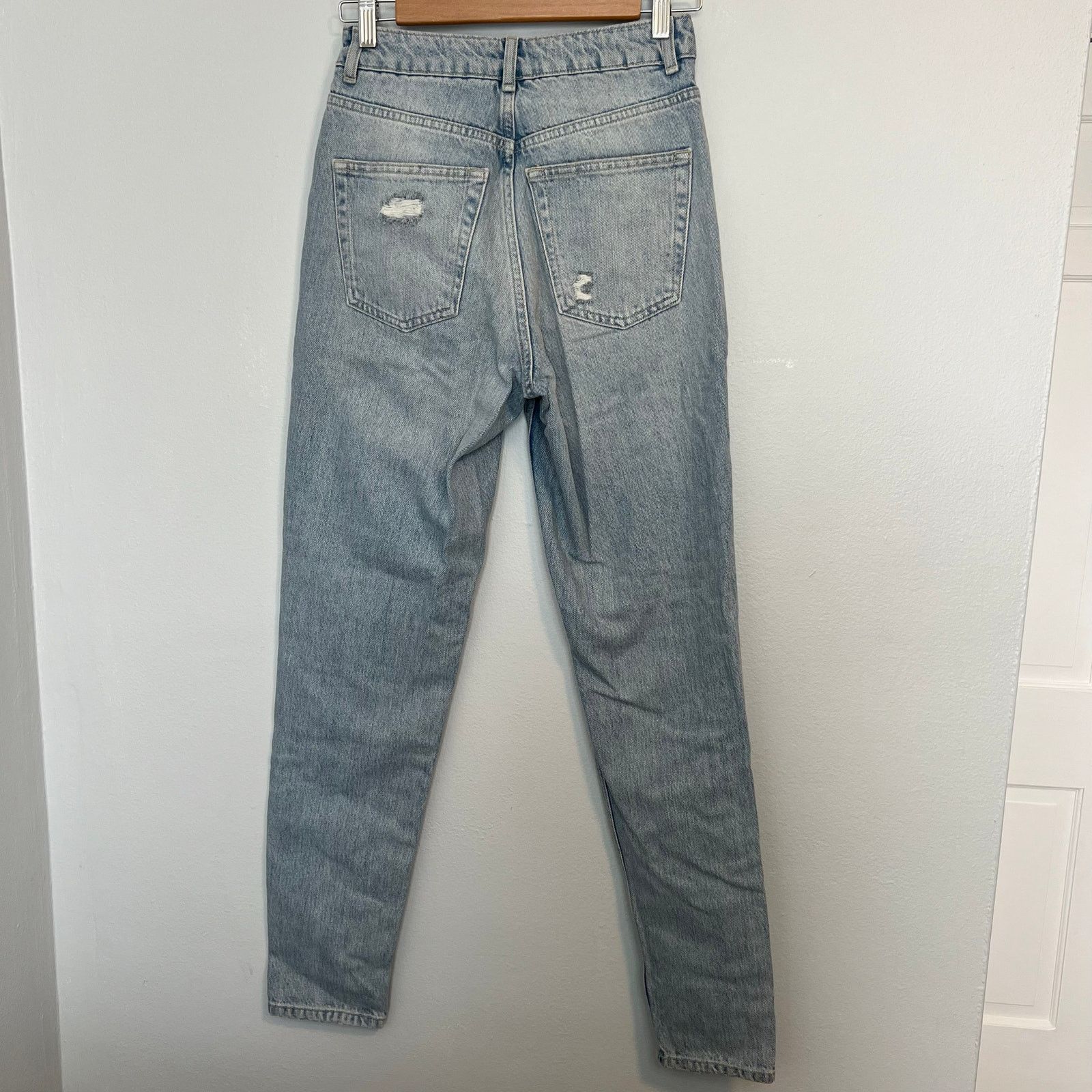Topshop Topshop Mom Distressed Washed Blue Jeans Womens Size W26xL34 Size 26" / US 2 / IT 38 - 2 Thumbnail
