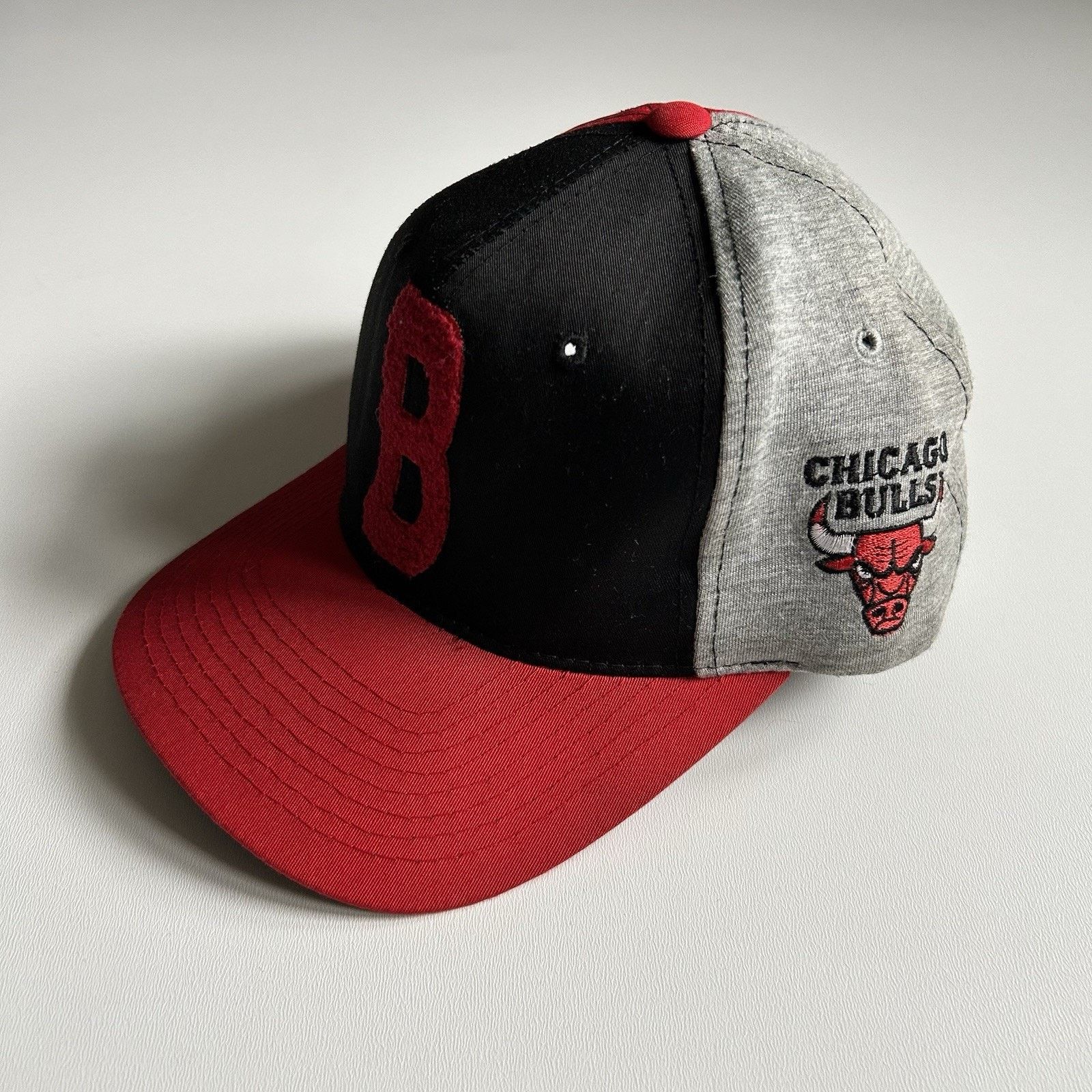 NBA Vintage 90s Starter Chicago Bulls NBA Snapback Hat Cap Rare Size ONE SIZE - 4 Thumbnail