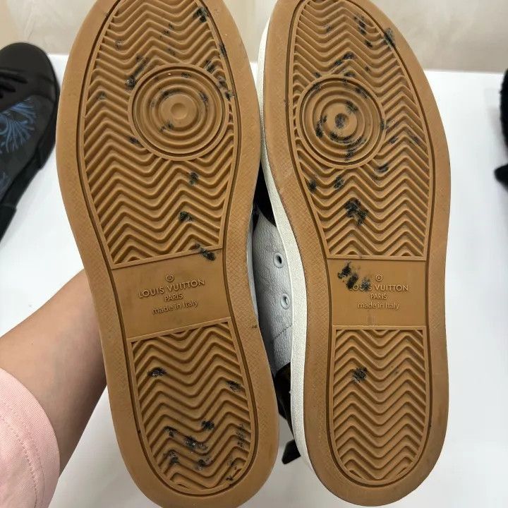 Louis Vuitton Louis Vuitton Rivoli Sneakers in Black and White -2508 Size US 7 / EU 40 - 9 Thumbnail