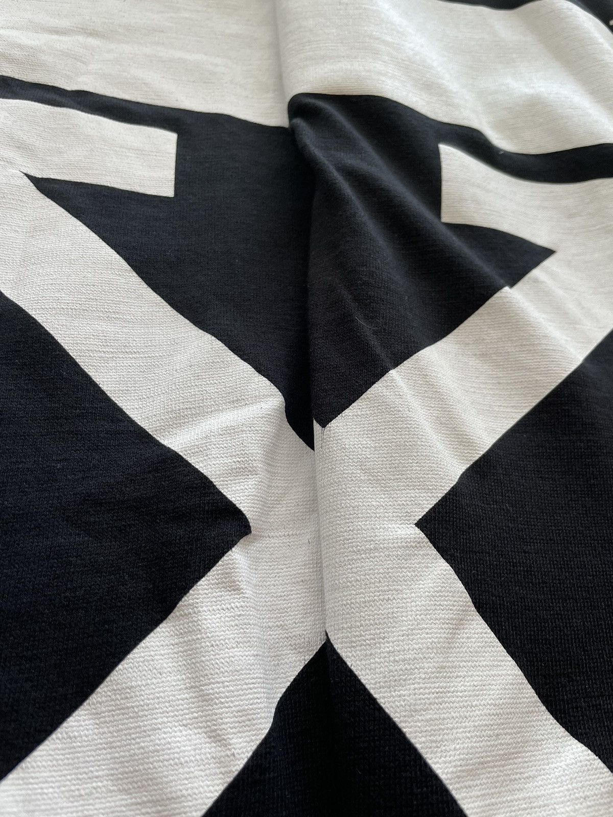 Off-White × Virgil Abloh Off-White Virgil Abloh Mona Lisa Tee Arrow Logo SS18 T-shirt Size US S / EU 44-46 / 1 - 15 Thumbnail