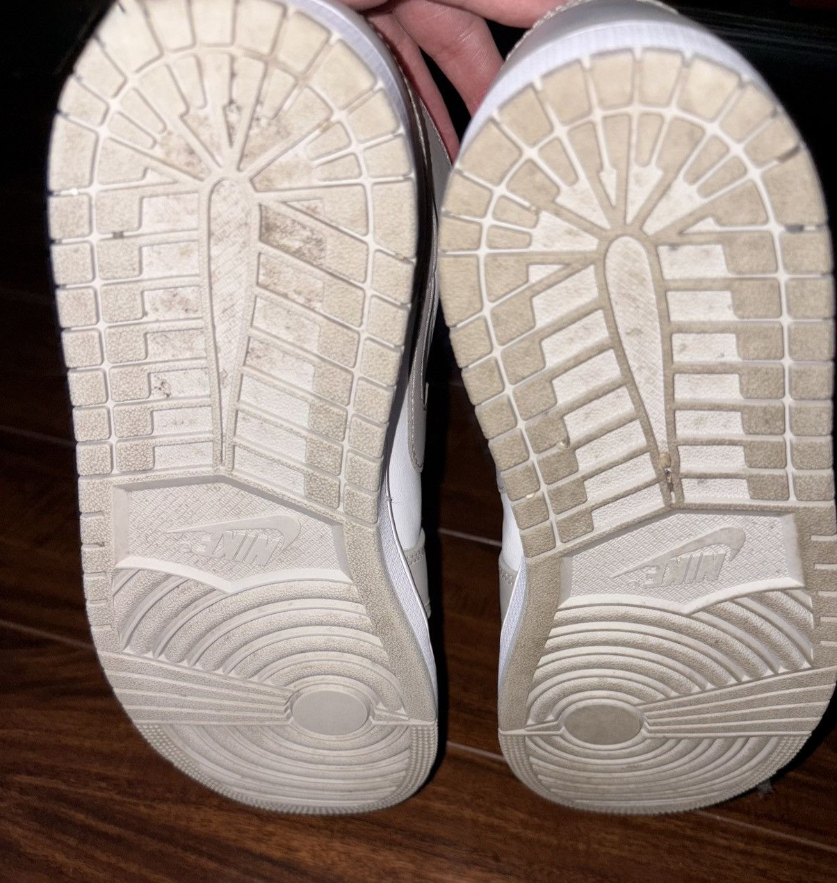 Jordan Brand × Nike Air Jordan 1 Mid ‘College Grey’ Size US 9.5 / EU 42-43 - 10 Thumbnail