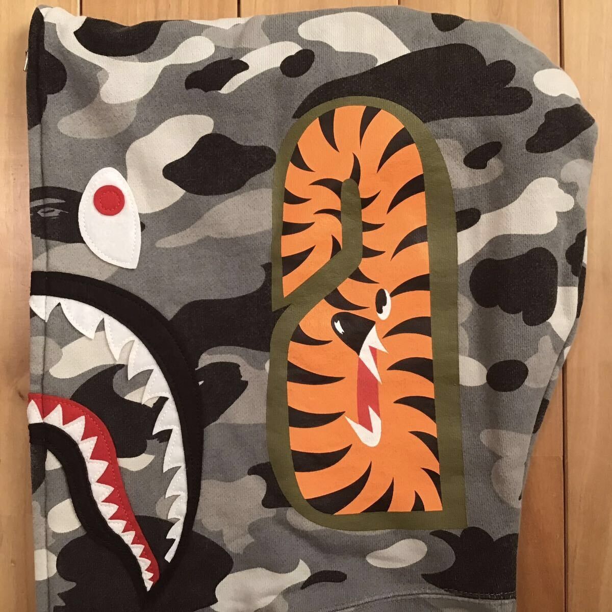 Bape × Nigo 🔥NFS limited🔥 BAPE camo shark full zip hoodie a bathing ape Size US M / EU 48-50 / 2 - 5 Thumbnail