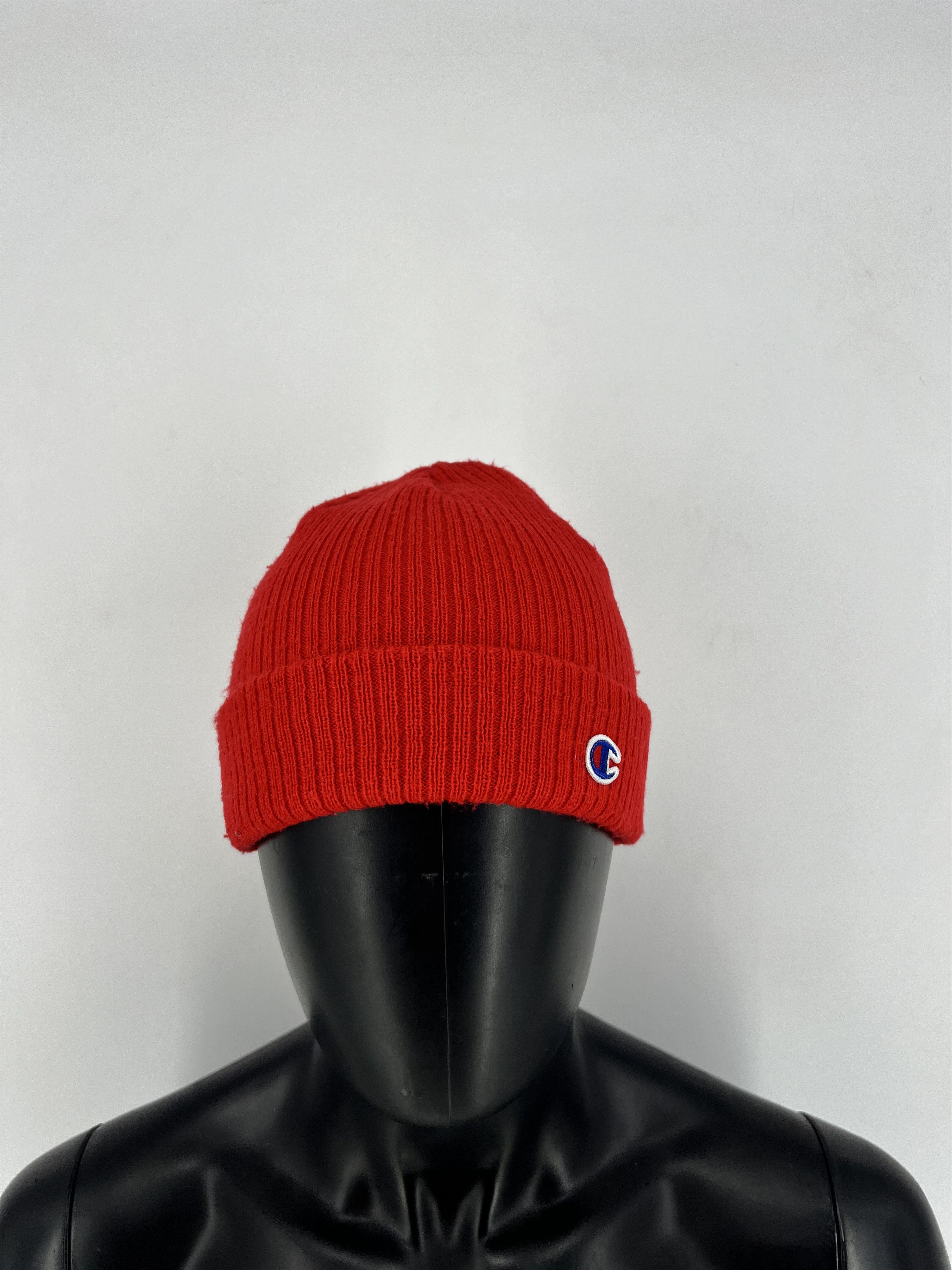 Champion × Vintage Vintage Champion Small Logo Embroidered Beanie hat Size ONE SIZE - 1 Thumbnail