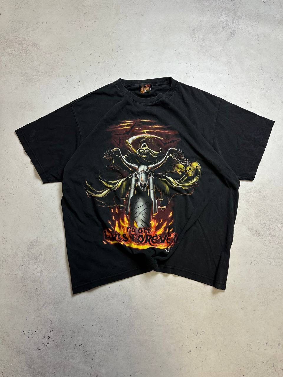 Vintage Vintage Skulls Bikers Boxy Promo T-shirt Y2K XL Size US XL / EU 56 / 4 - 1 Thumbnail