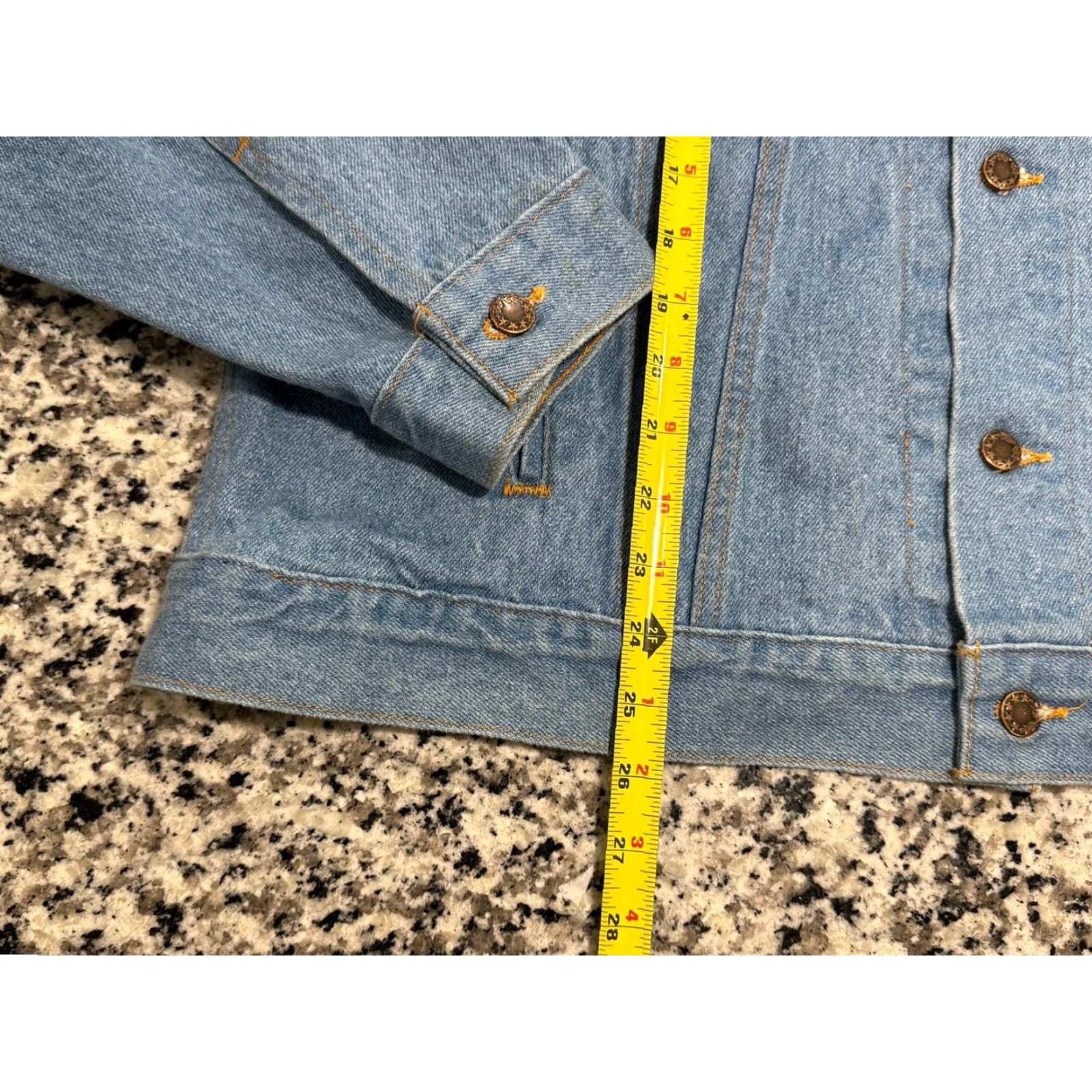 Vintage VINTAGE Three Rivers Authentic Denim Jacket Mens 90s Blue Cotton Denim Button Regular Large Size US L / EU 52-54 / 3 - 5 Thumbnail