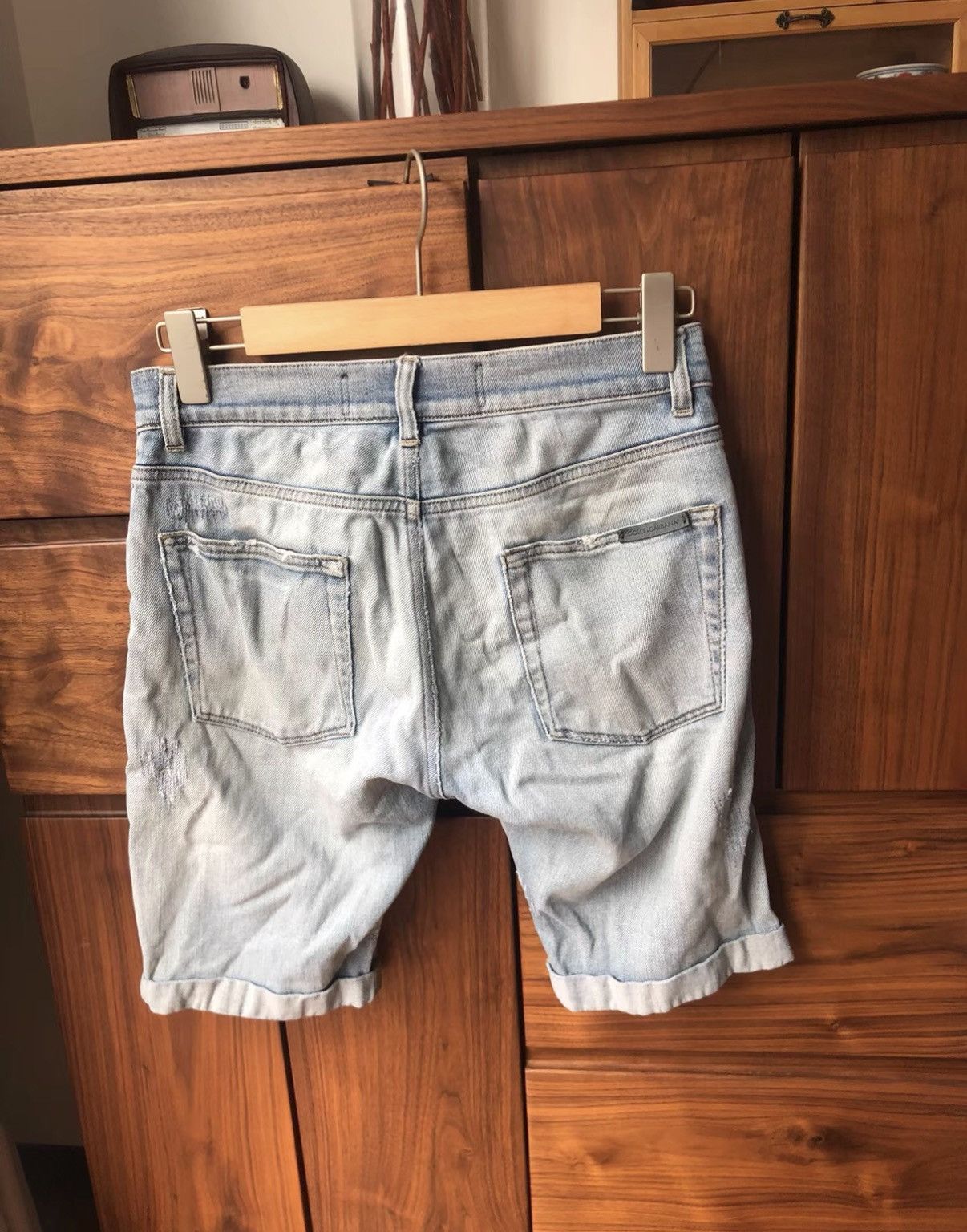 Dolce & Gabbana Dolce & Gabbana Mainline Denim Shorts J2 Size US 28 / EU 44 - 2 Thumbnail