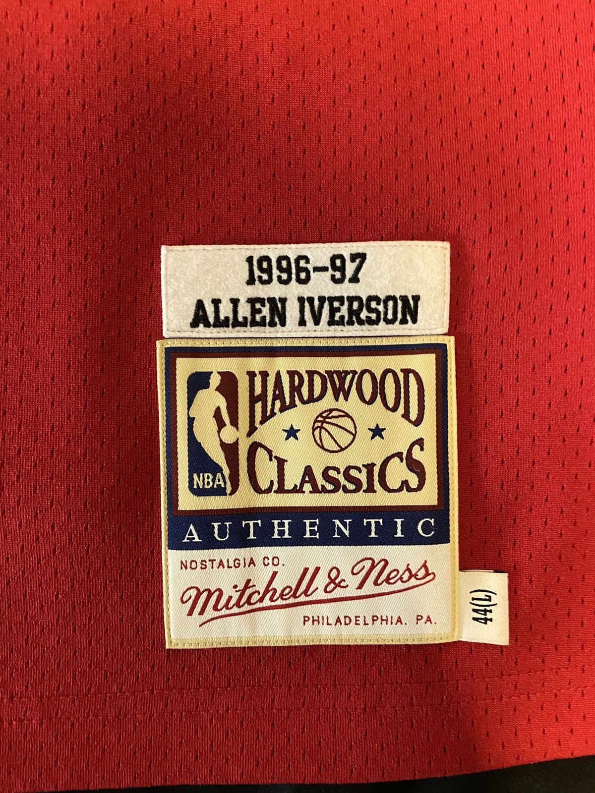 Mitchell & Ness Authentic Allen Iverson Philadelphia 76ers jersey Size US L / EU 52-54 / 3 - 3 Thumbnail
