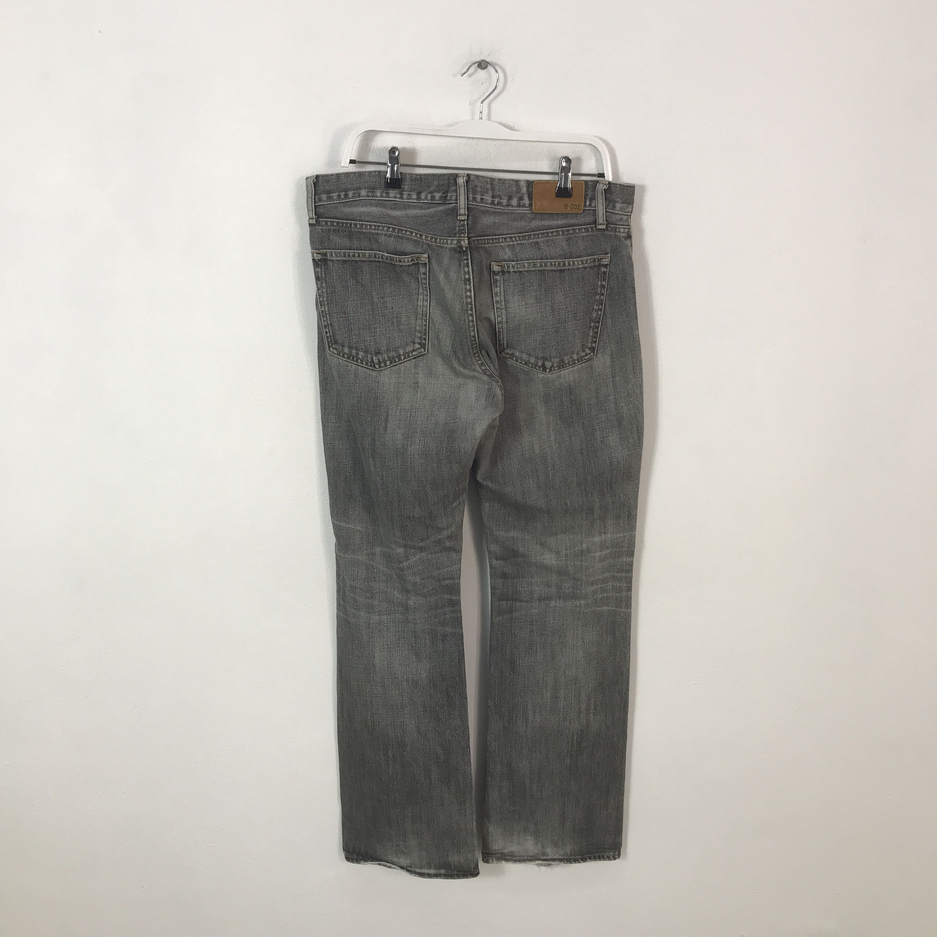 Japanese Brand Flared uniqlo japan Bootcut Denim black pants K54B18 Size US 35 - 4 Thumbnail