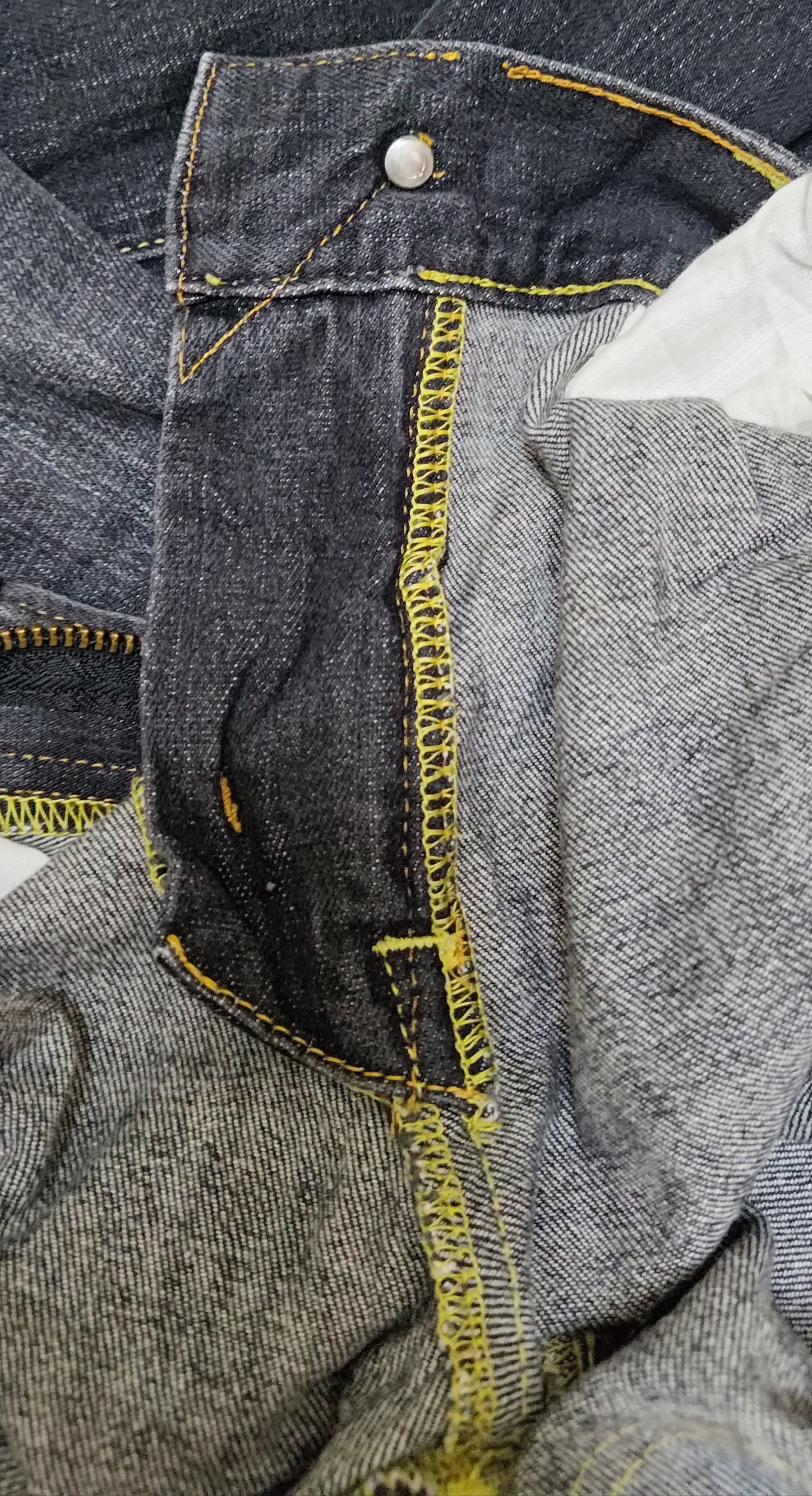 Uniqlo Vintage Uniqlo Jeans Size US 30 / EU 46 - 11 Thumbnail