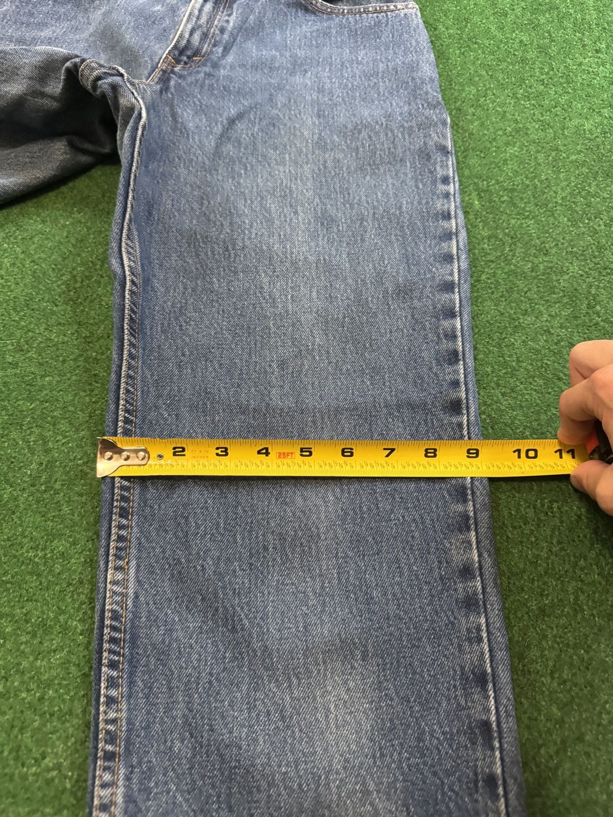 Levi's Vintage Clothing Vintage 90s Levi’s 550 Relaxed Taper 28x30 Denim Jeans Size 30" / US 8 / IT 44 - 9 Thumbnail
