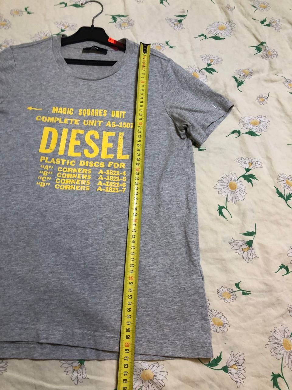 Diesel VINTAGE Y2K DIESEL BIG LOGO AVANTGARDE TEE ARCHIVE STYLE Size US M / EU 48-50 / 2 - 6 Thumbnail