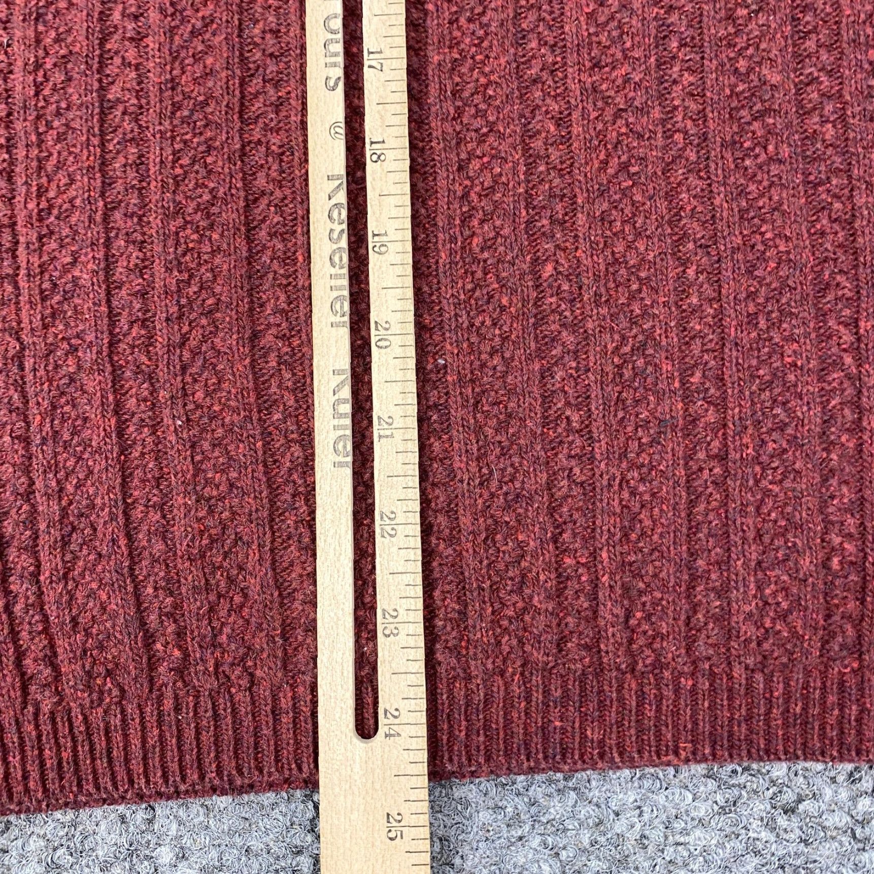 Bill Blass VINTAGE Bill Blass Sweater Mens Medium Burgundy 3 Button Henley Ribbed Knit Made USA Size US M / EU 48-50 / 2 - 5 Thumbnail