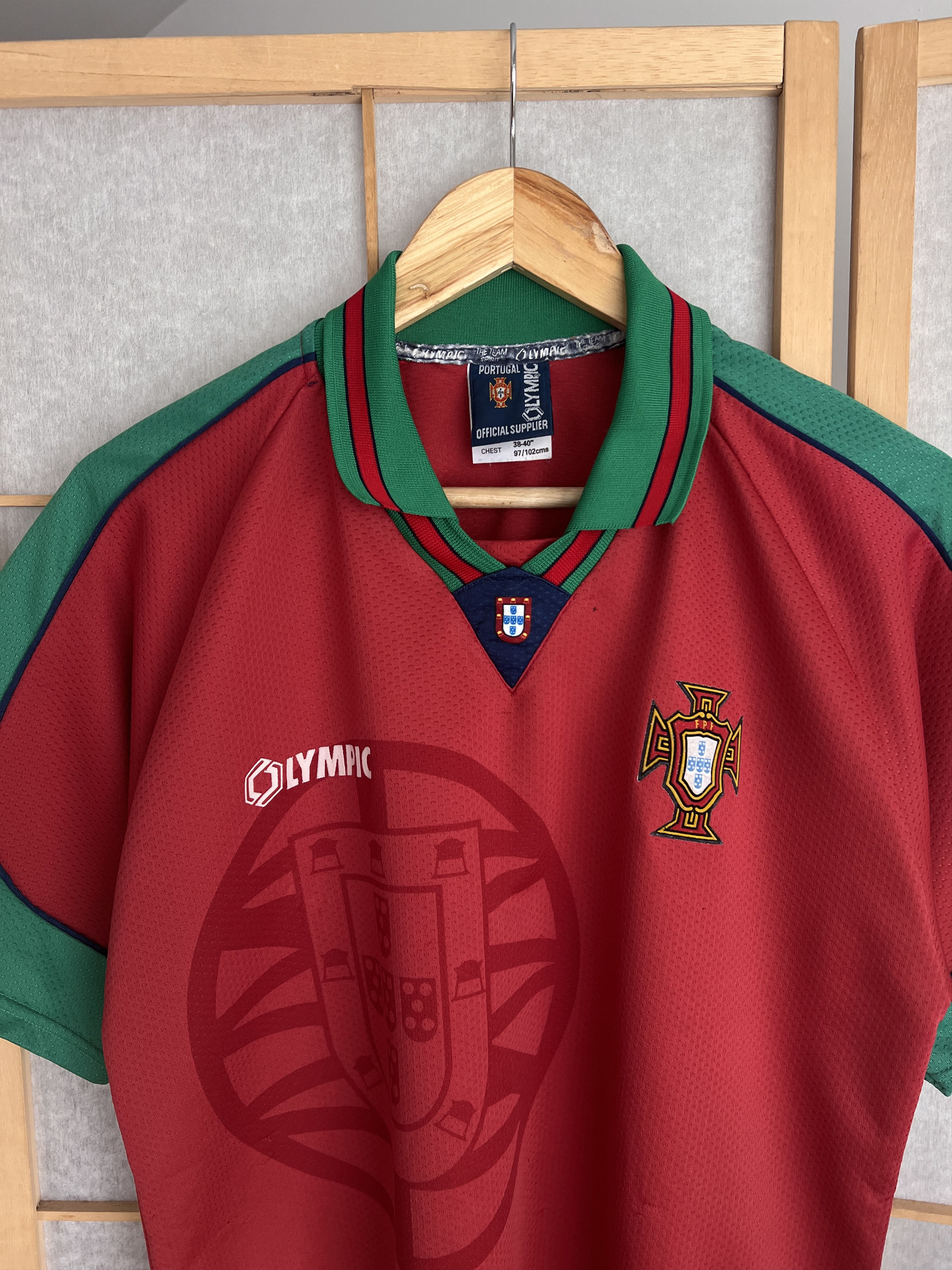 Vintage Rare! Olympic FC Portugal 1996 home football jersey soccer Size US M / EU 48-50 / 2 - 3 Thumbnail