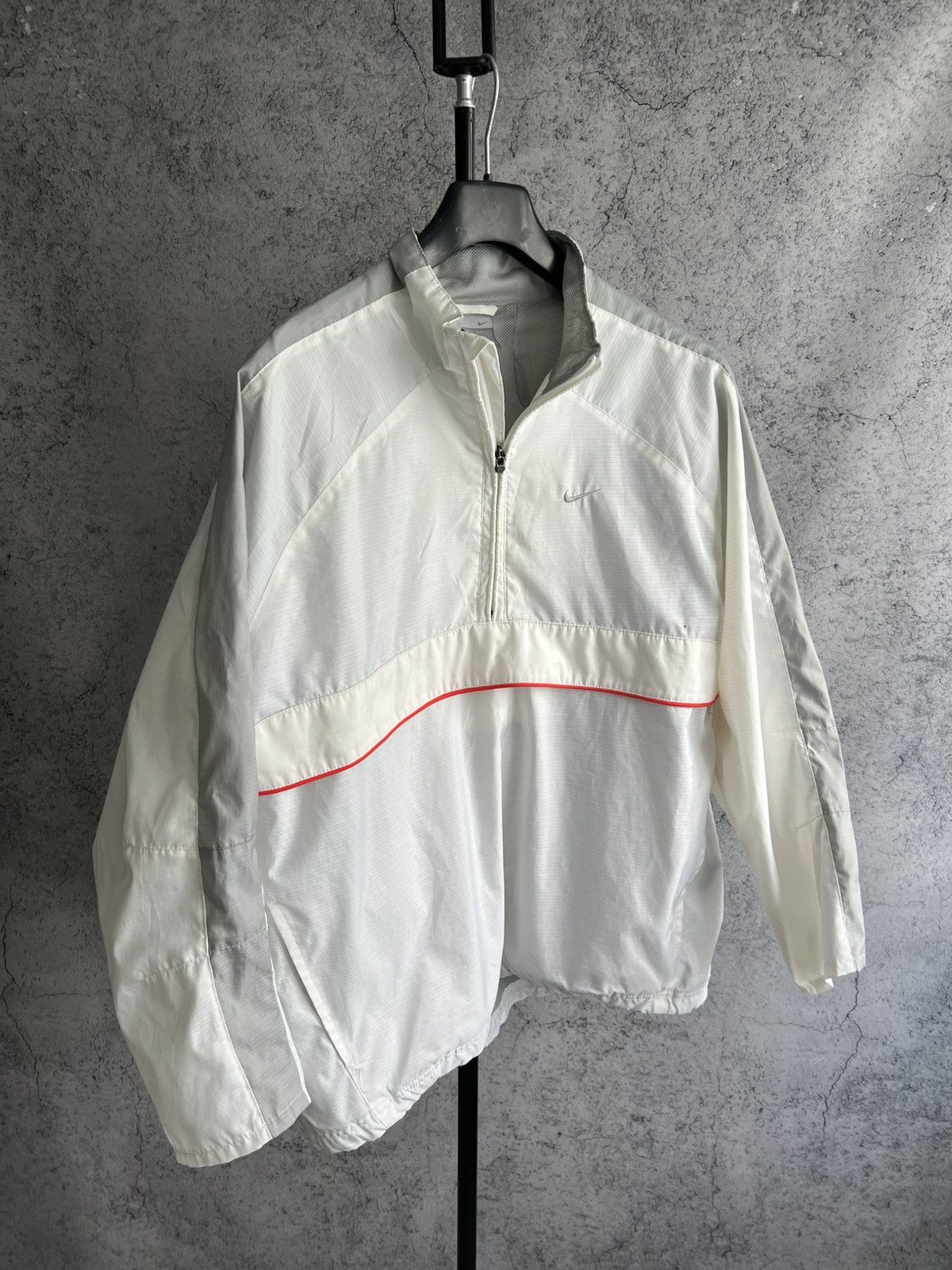 Nike Vintage Nike 2000s Nylon Light Jacket 1/2 Zip White Y2K Size US L / EU 52-54 / 3 - 13 Thumbnail