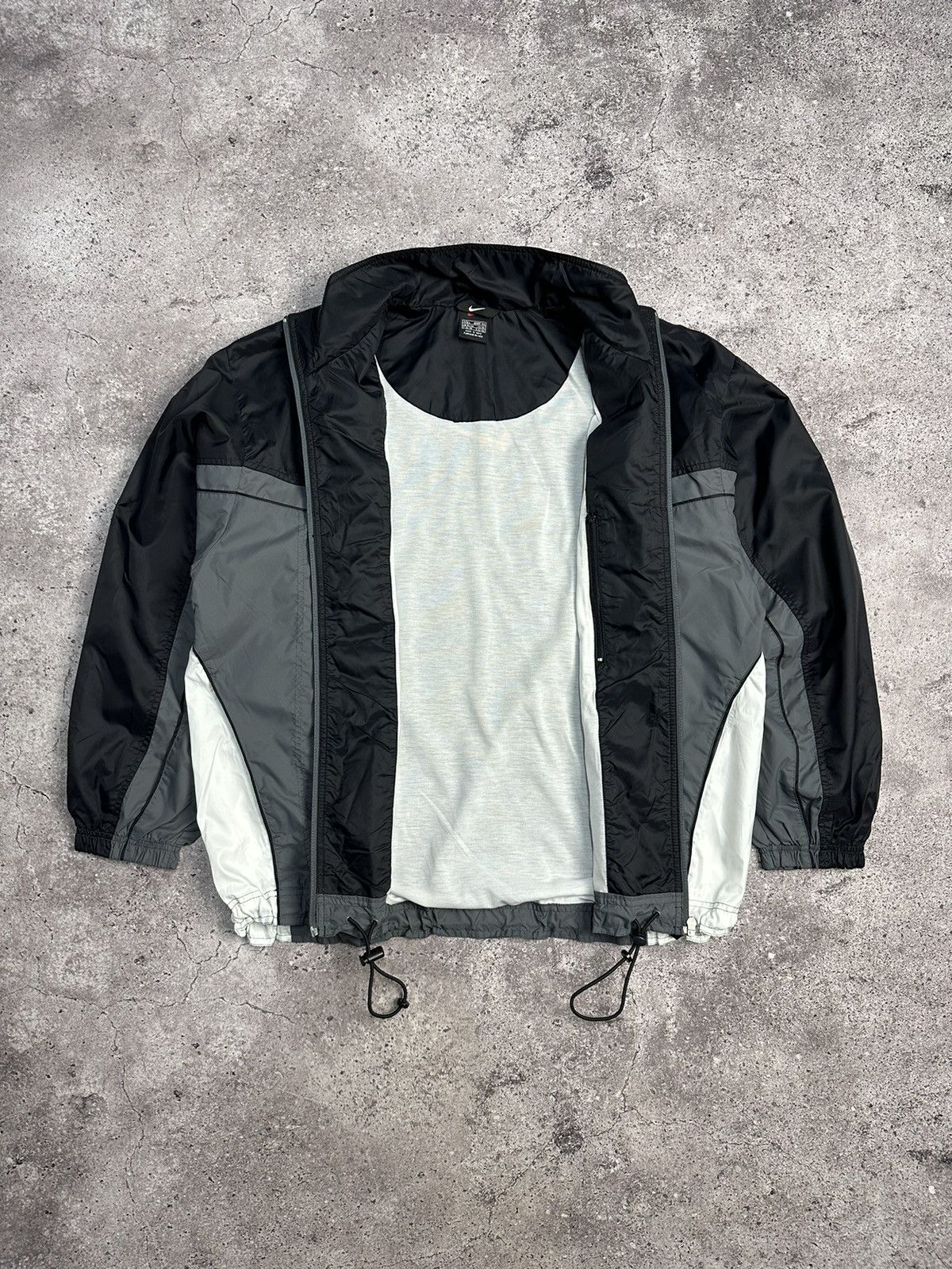Nike × Vintage VINTAGE NIKE Y2K NYLON JACKET WINDBREAKER 90s DRILL Size US L / EU 52-54 / 3 - 7 Thumbnail
