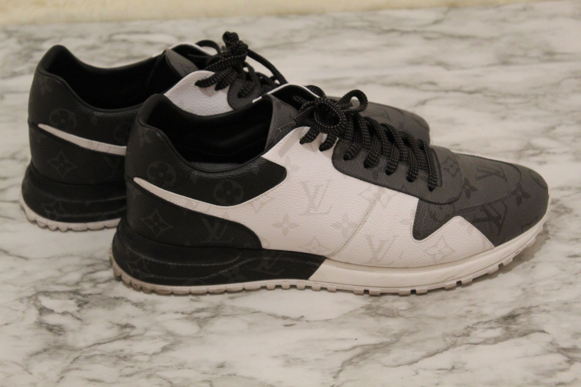 Louis Vuitton Men’s Louis Vuitton Run Away Sneaker size 9 - USA 10 Size US 10 / EU 43 - 1 Thumbnail
