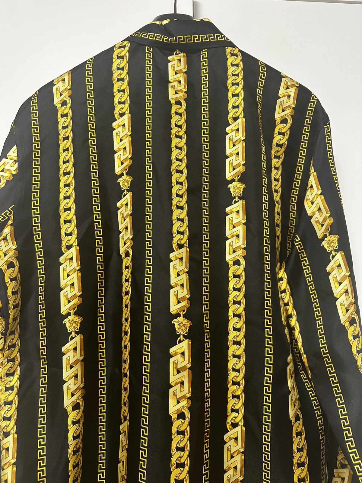 Versace Versace Chain Silk Shirt Size US M / EU 48-50 / 2 - 10 Thumbnail