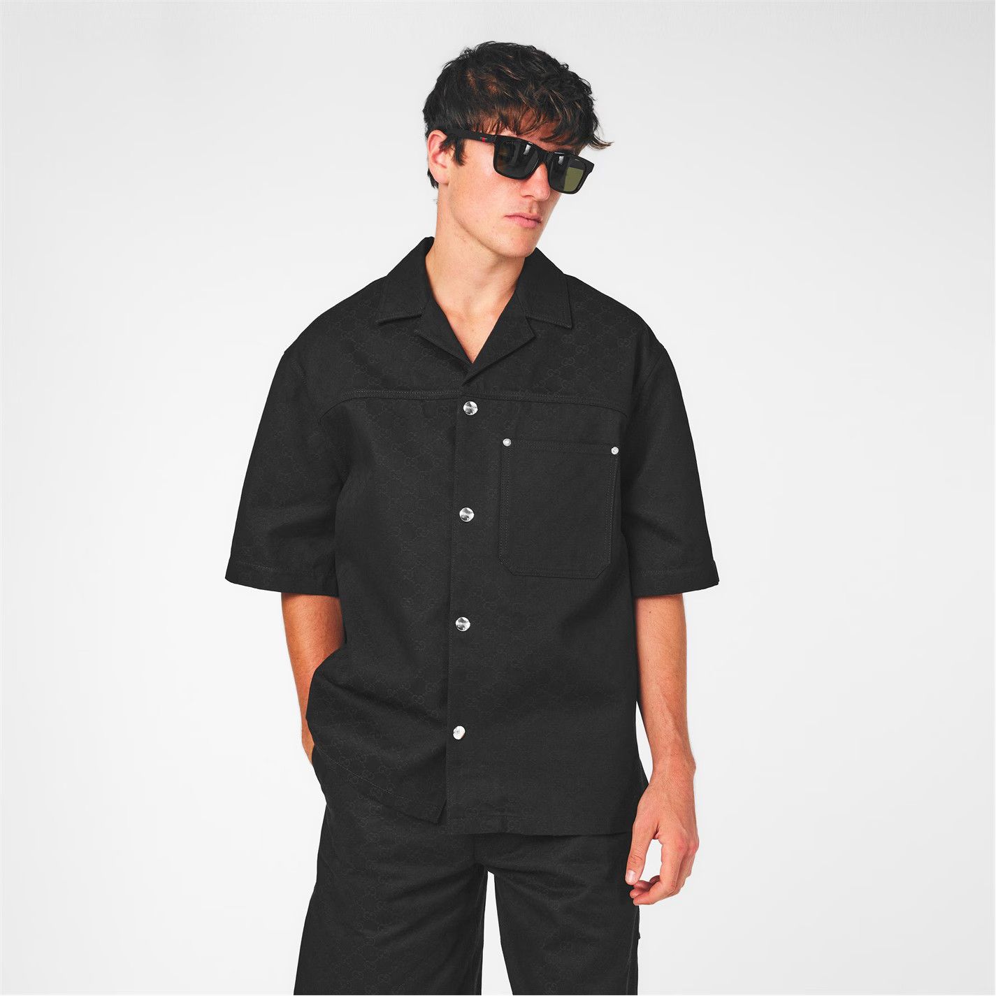Gucci o1g2r1mq0426 GG Denim Short-Sleeved Shirt in Black Size US M / EU 48-50 / 2 - 3 Thumbnail