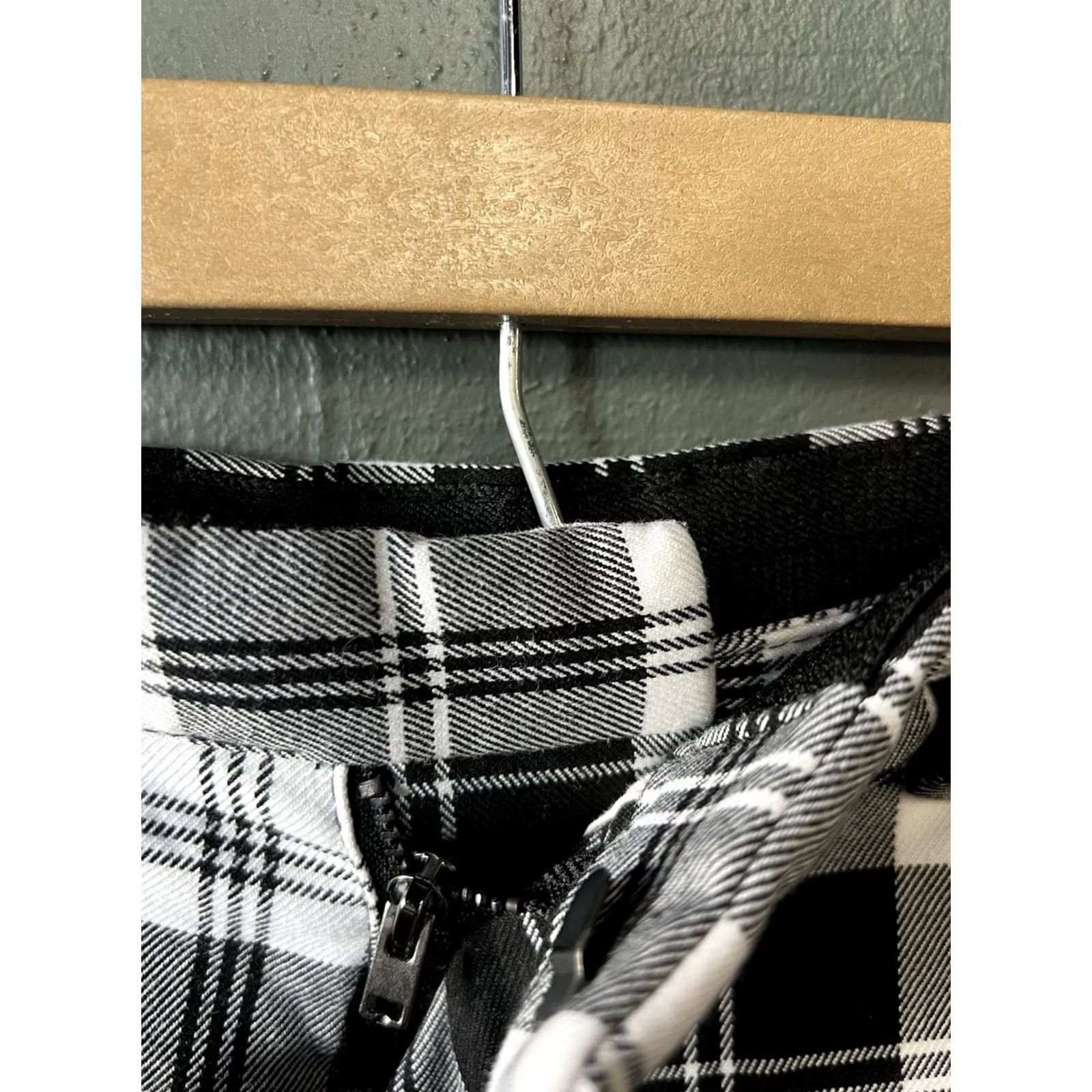 Zara Zella Womens White Checkered Tapered Work Pant Size 31 Size 24" / US 00 / IT 34 - 3 Thumbnail