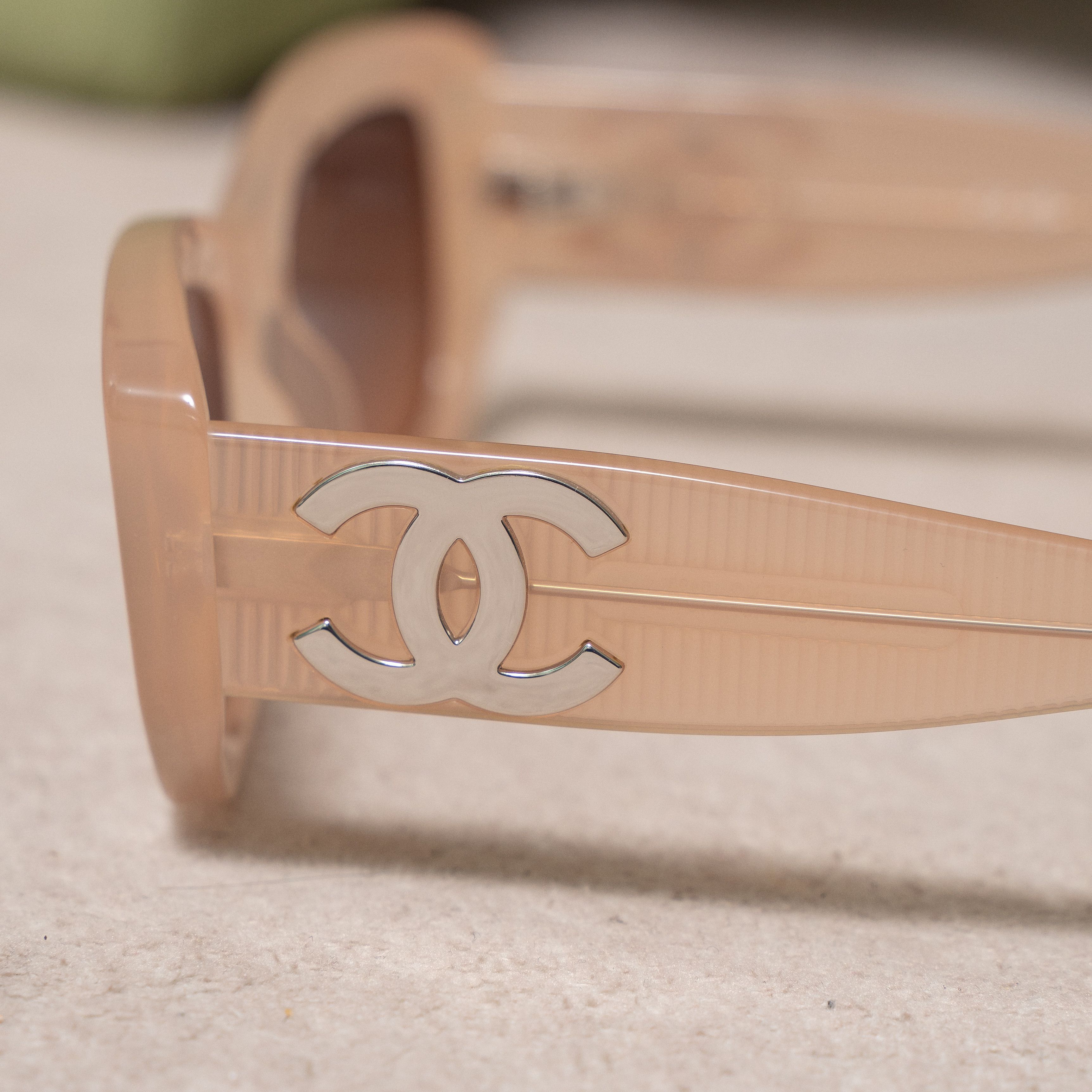 Chanel CHANEL 0CH5493_173218 Sunglasses CORAL Size ONE SIZE - 2 Thumbnail