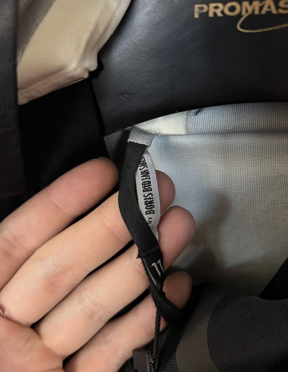 11 By Boris Bidjan Saberi 11ByBBS Mid-Length Nylon Bonded-Seam Kangaroo Pocket Jacket Size US L / EU 52-54 / 3 - 9 Thumbnail
