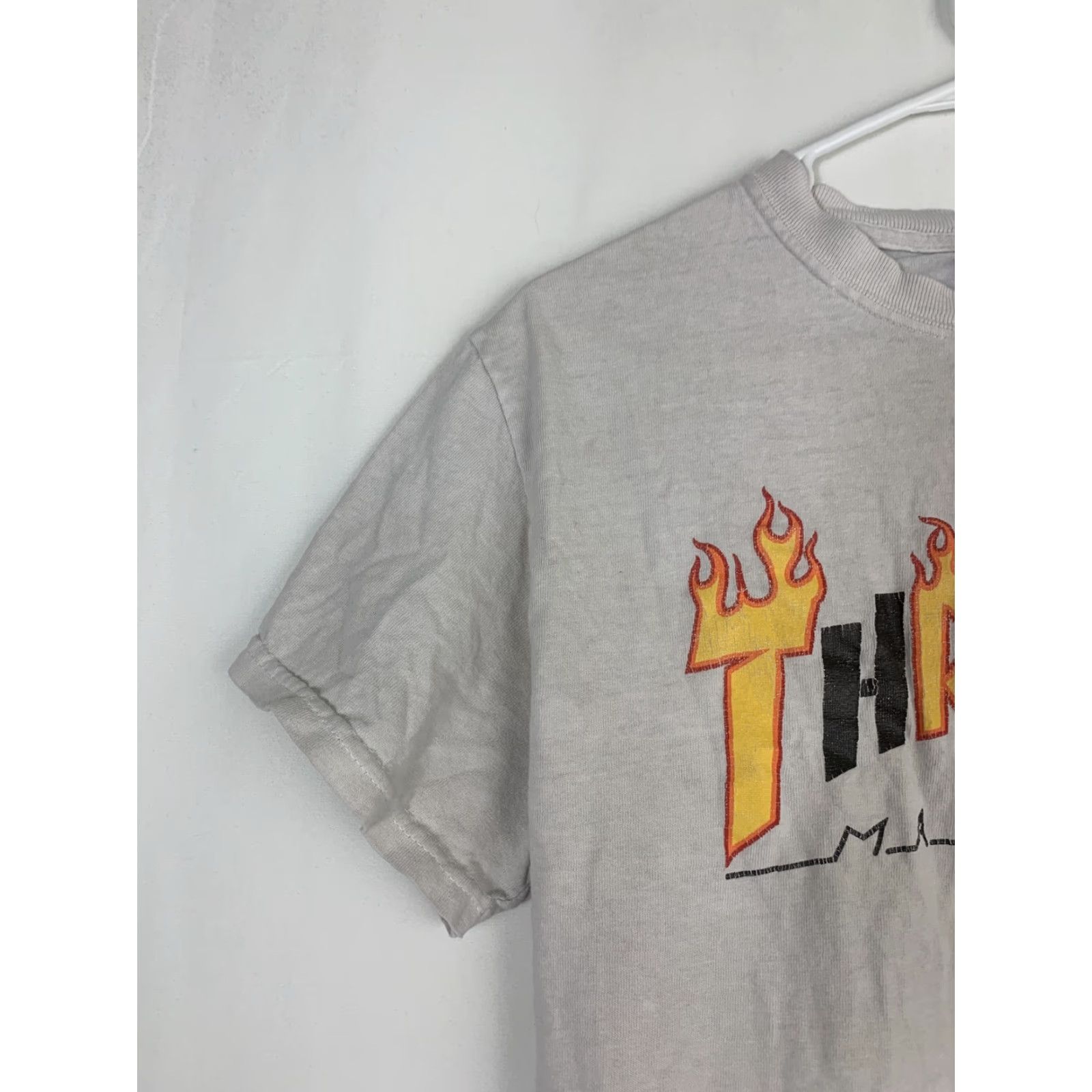 Thrasher VINTAGE Thrasher Magazine T-Shirt White Mens Small S Short Sleeve Football Flames Front Stain 90s Size US S / EU 44-46 / 1 - 2 Thumbnail
