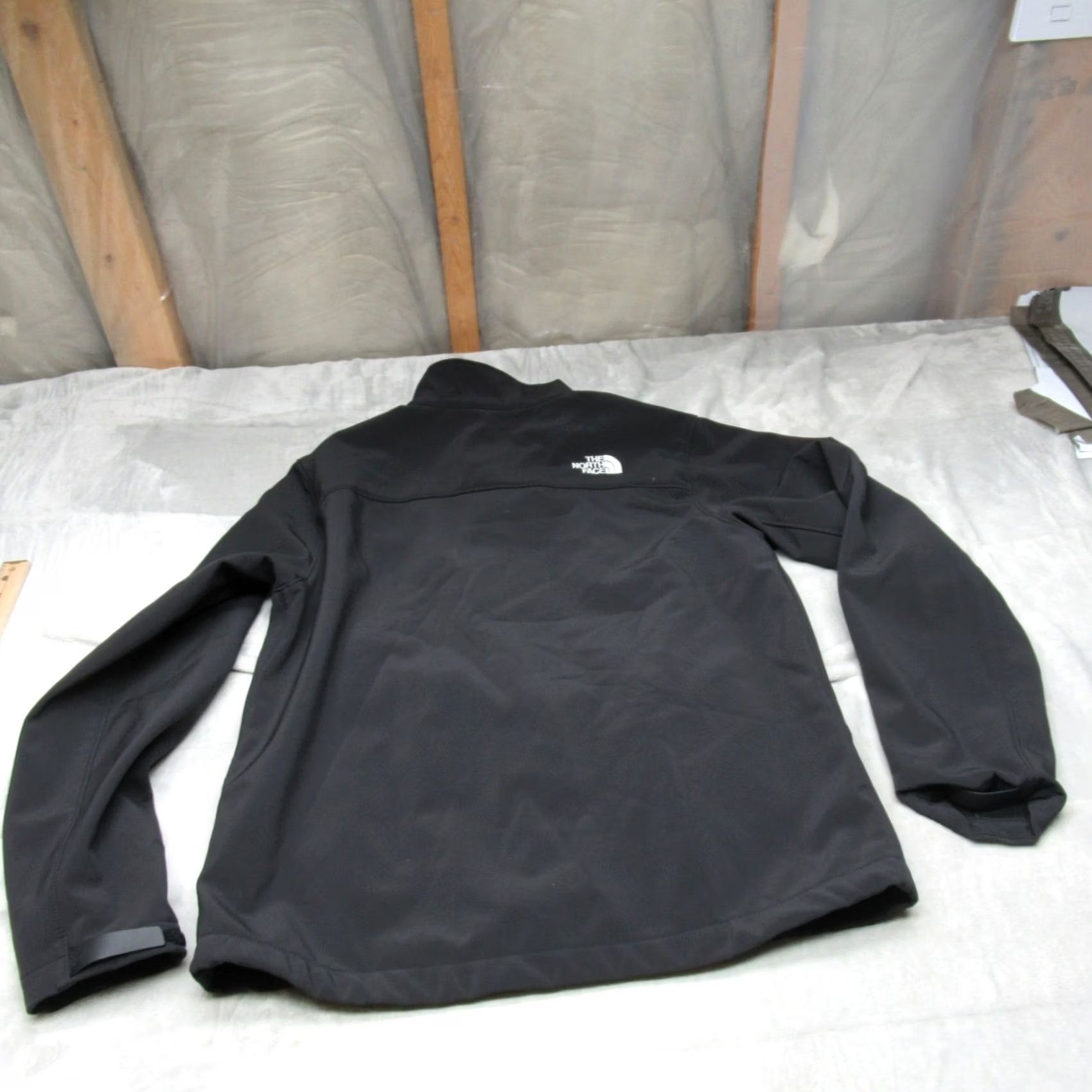 The North Face The North Face Jacket Mens Medium Black Apex Barrier Soft Shell Windwall Rain LOGO Size US M / EU 48-50 / 2 - 2 Thumbnail