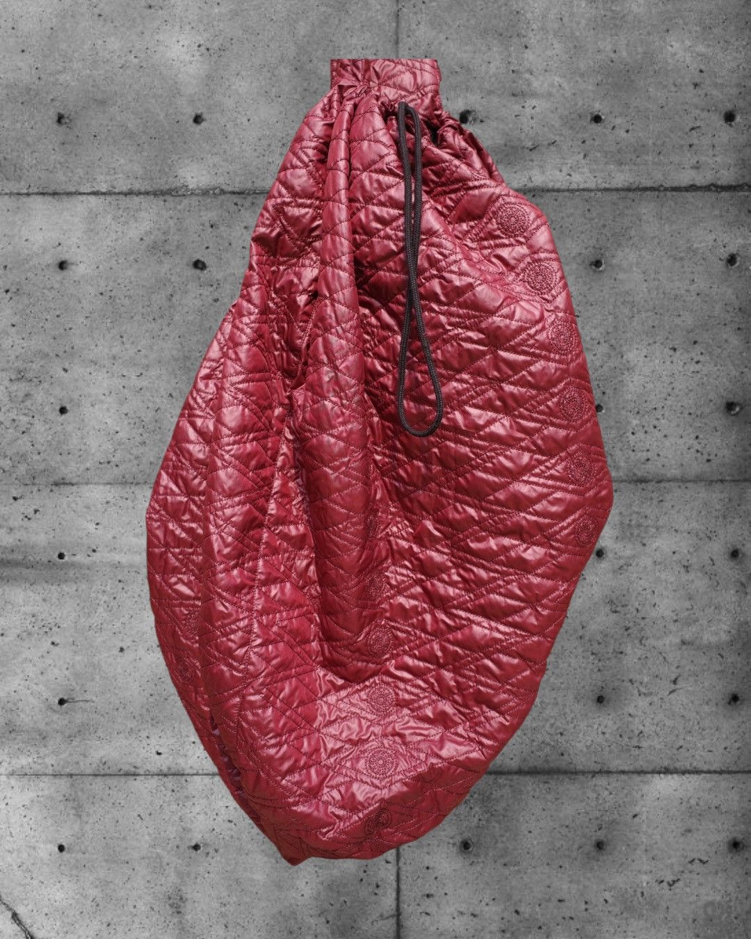 Kiko Kostadinov Kiko Kostadinov Yesternow Quilted Hobo Bag Burgundy Size ONE SIZE - 4 Thumbnail
