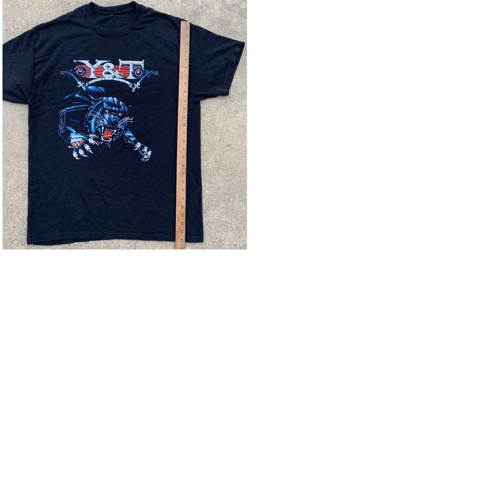 Vintage Y&T Black Tiger 2016 World Tour t shirt XL Men's Rock Band Concert Tee Short Sleeve Crew Neck Black Jersey Solid Graphic Print XS? Size US XL / EU 56 / 4 - 12 Thumbnail