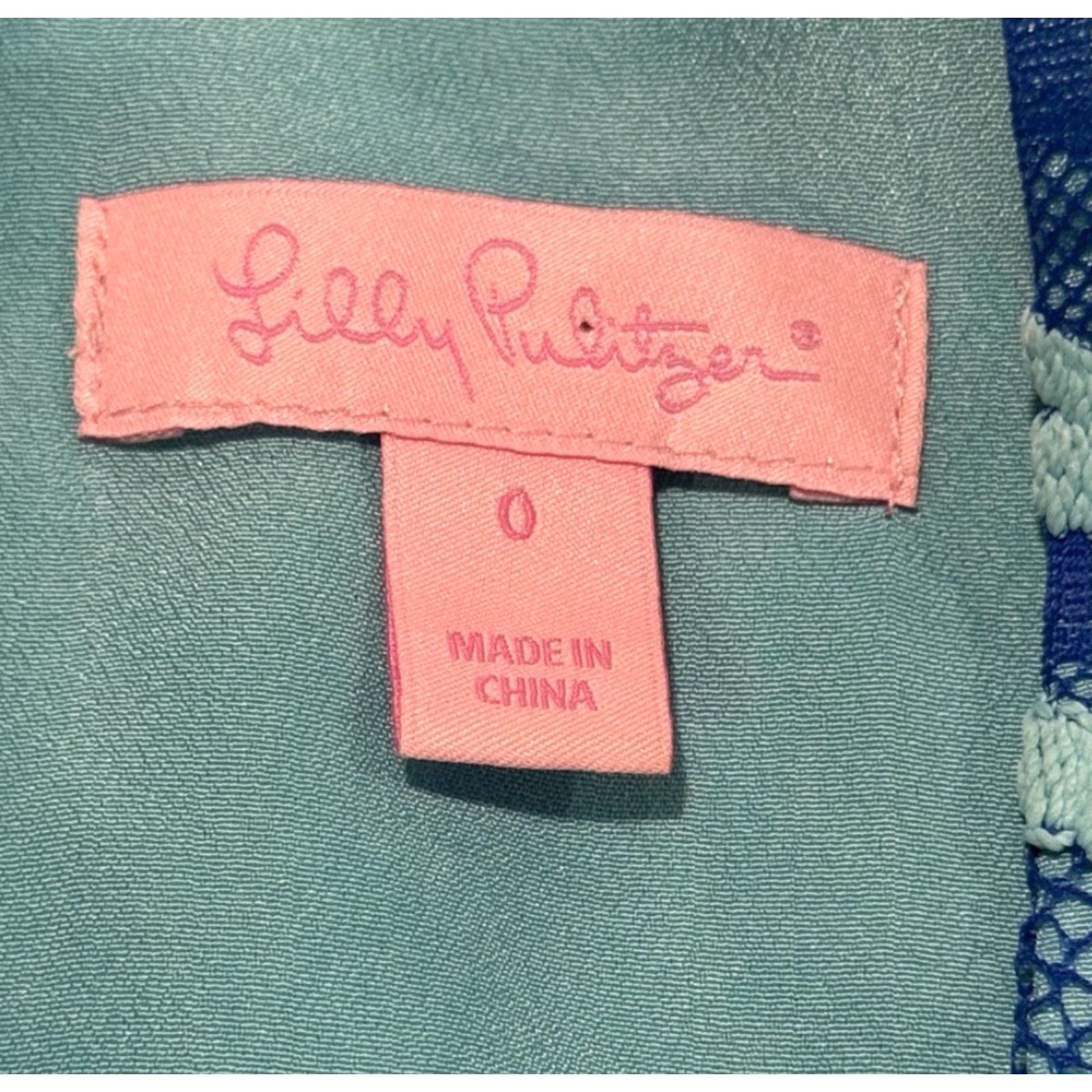 Lilly Pulitzer VINTAGE Lilly Pulitzer Women’s Shift Dress Size 0 Light Blue Lace Mini Cocktail Party Size XS / US 0-2 / IT 36-38 - 4 Thumbnail