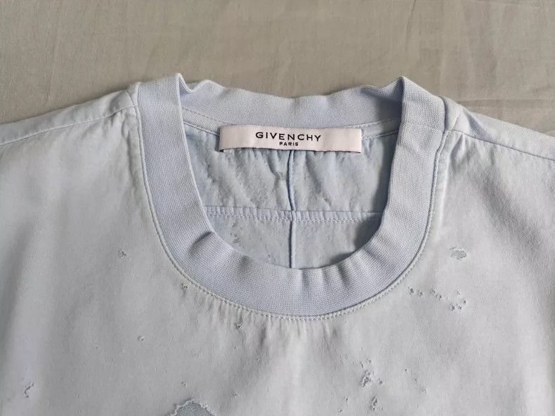Givenchy Givenchy Ripped Short Sleeve T-Shirt Size US XXS / EU 40 - 2 Thumbnail