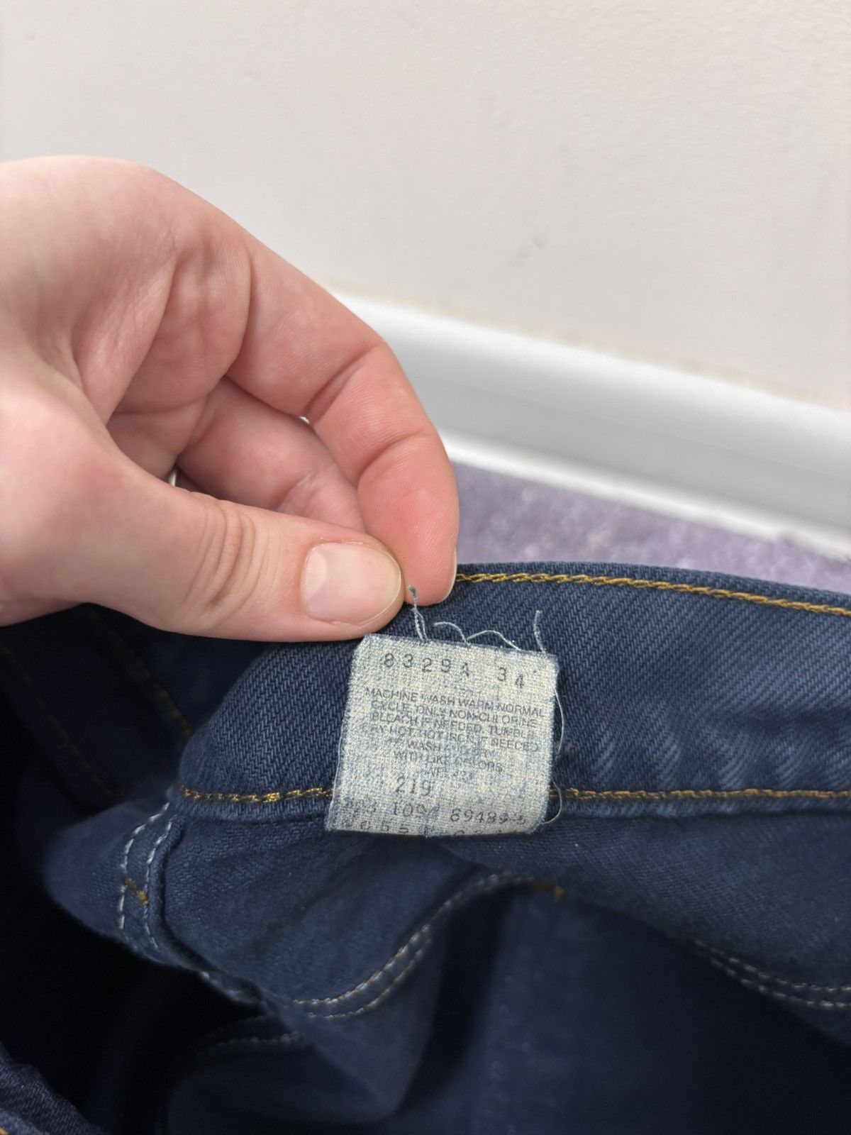 Levi's Vintage 1990s Levi’s 550 Orange Tab Navy Blue Denim Jeans Size US 42 / EU 58 - 18 Thumbnail