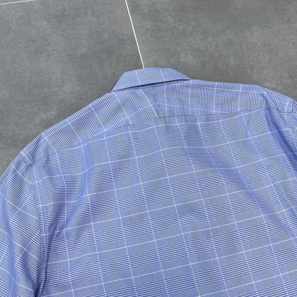 Suitsupply Suitsupply Traveller Slim Fit Button Shirt Size 40/15 Size US L / EU 52-54 / 3 - 23 Thumbnail