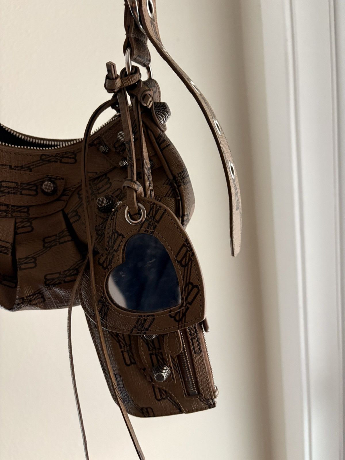 Balenciaga Balenciaga. Le Cagole Size ONE SIZE - 3 Thumbnail