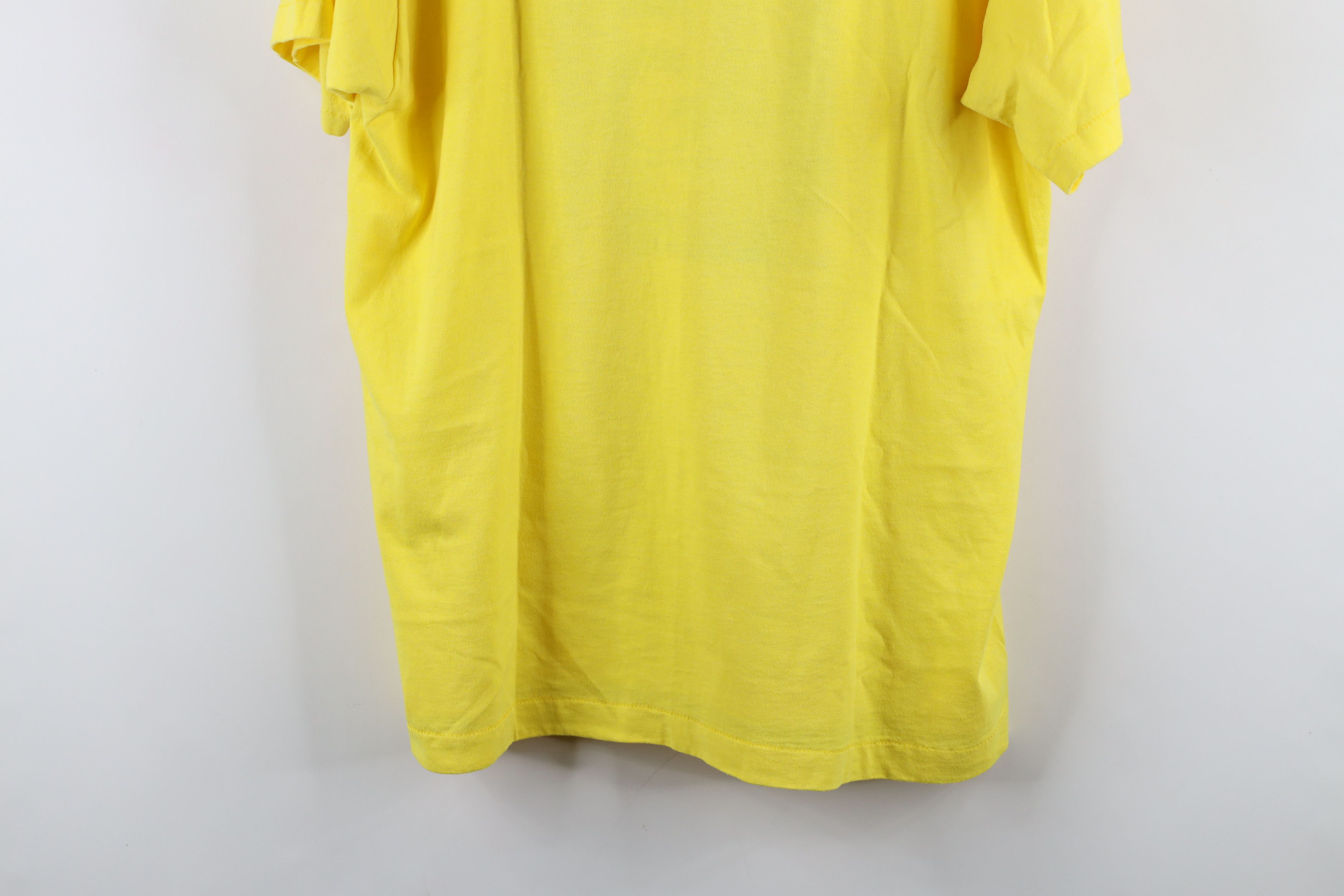 Vintage Vintage 90s Streetwear Cycling Michigan T-Shirt Yellow USA Size US XL / EU 56 / 4 - 11 Thumbnail