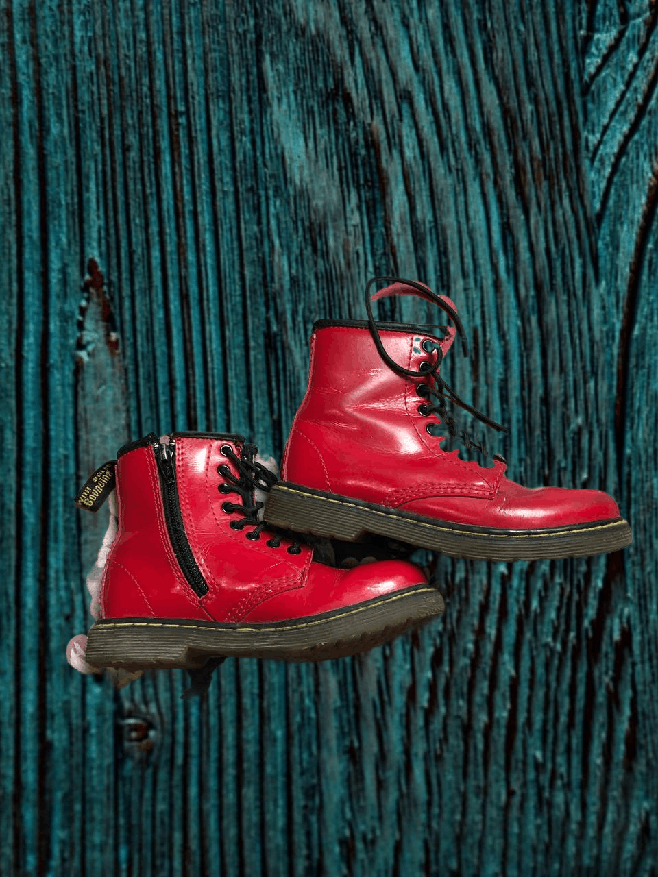 Dr. Martens KIDS SIZE 28 Dr. Martens Patent Leather Red Lace-Up Boots Size US 4 / IT 34 - 1 Thumbnail