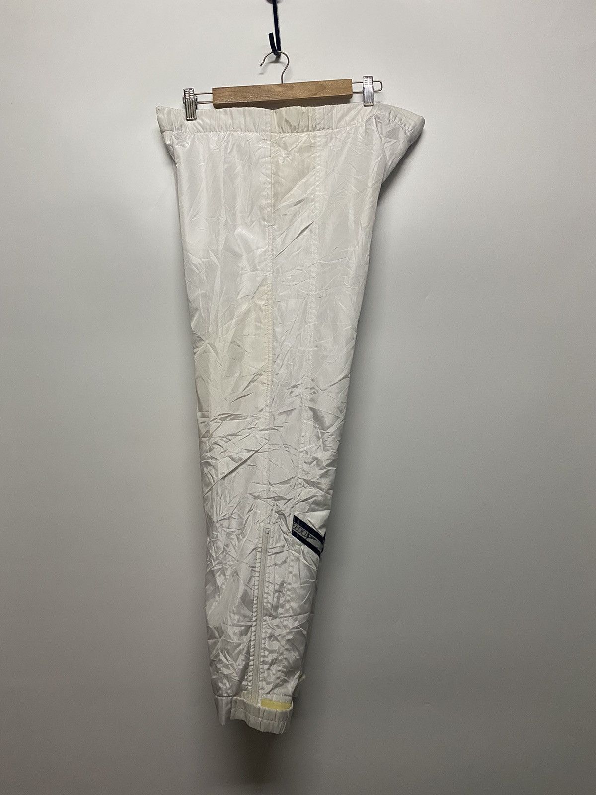 Speedo × Vintage Vintage Speedo Nylon Zip Ankle Wind Breaker Track Pants Size US 34 / EU 50 - 7 Thumbnail