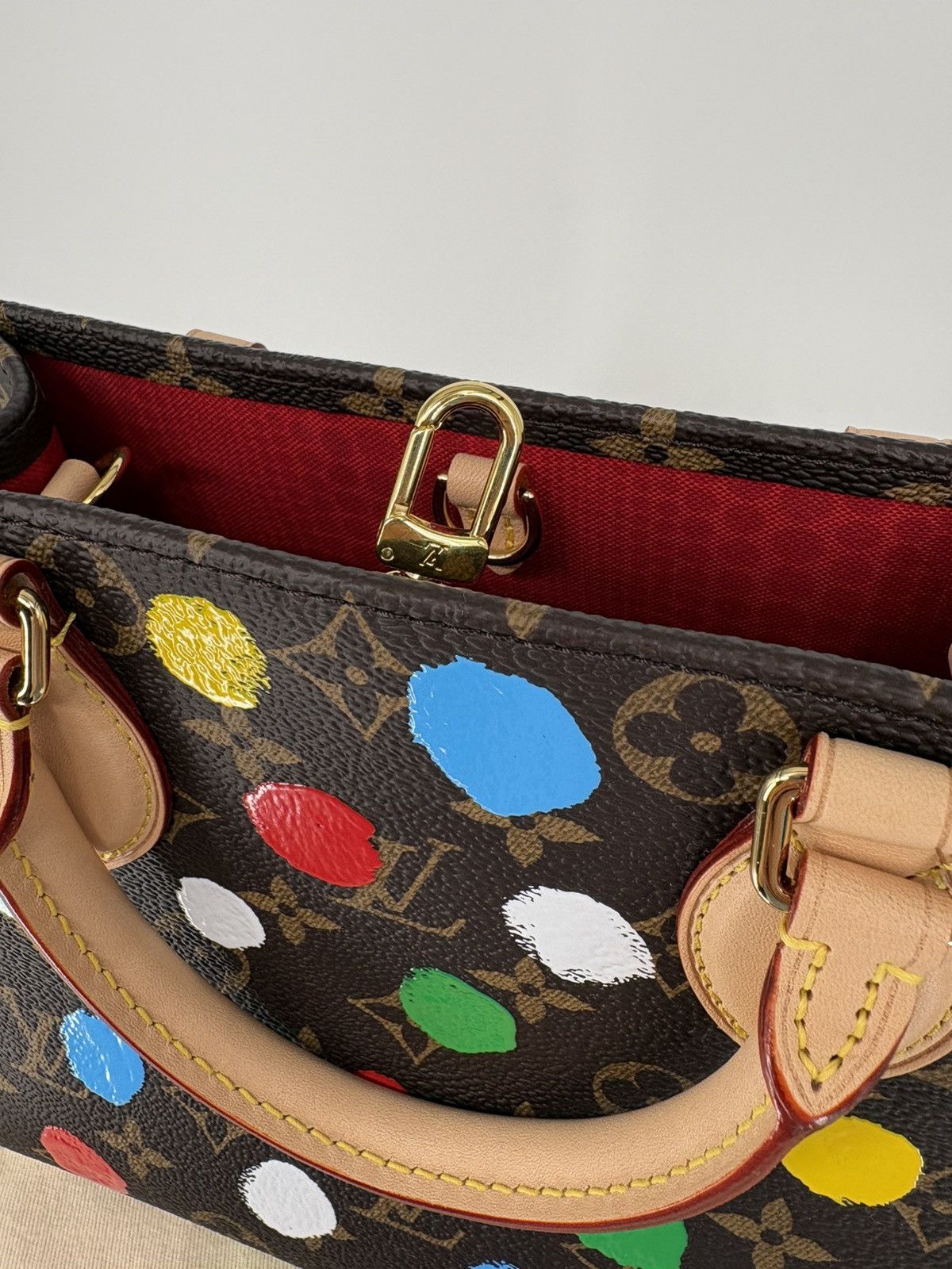 Louis Vuitton Louis Vuitton x YK OnTheGo PM Bag Size ONE SIZE - 2 Thumbnail