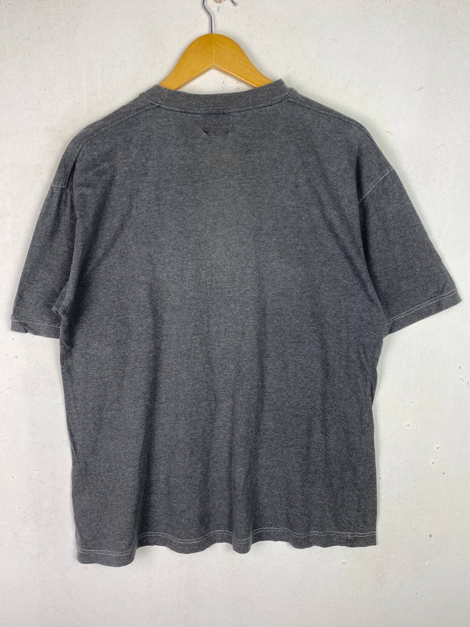 Trussardi vintage trussardi maglie tee nice design Size US L / EU 52-54 / 3 - 6 Thumbnail