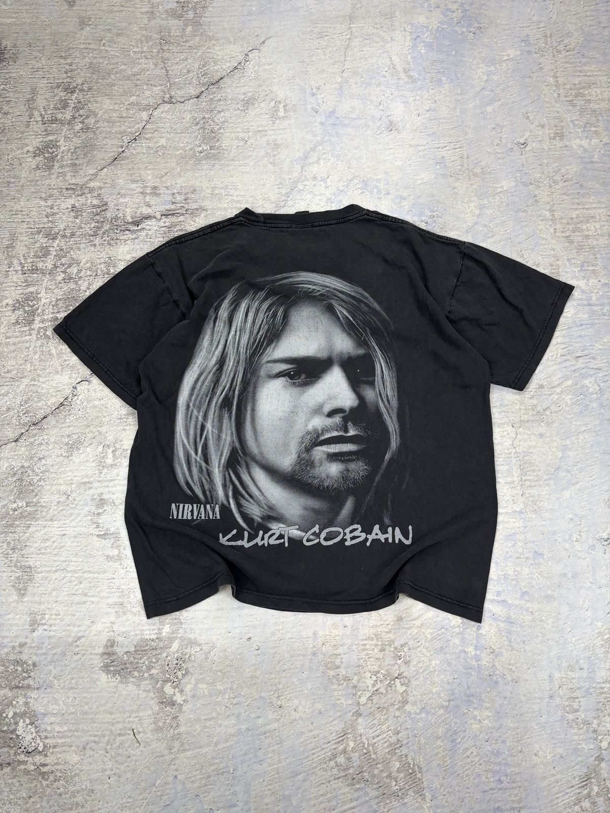 Nirvana Nirvana Kurt Cobain vintage t shirt mech rare faded cott Size US L / EU 52-54 / 3 - 5 Thumbnail