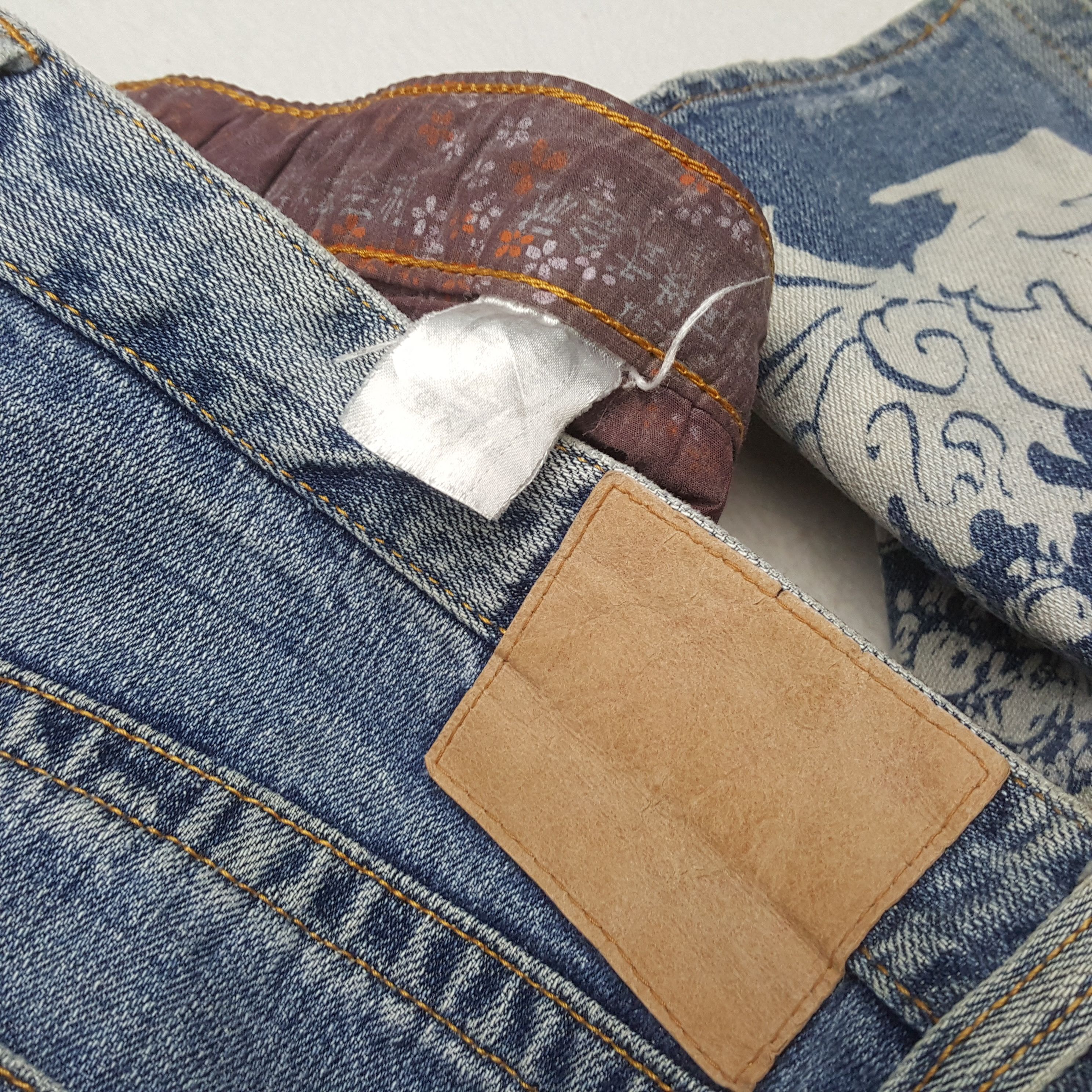 Designer × Japanese Brand × Vintage Vintage Japanese Fashion Brand Traditional Style Jeans Size US 36 / EU 52 - 14 Thumbnail