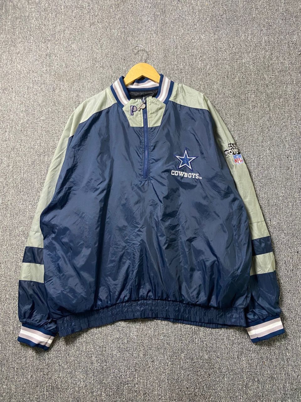 Pro Player Pro Player Dallas Cowboys Windbreaker Jacket (187) Size US XL / EU 56 / 4 - 1 Thumbnail
