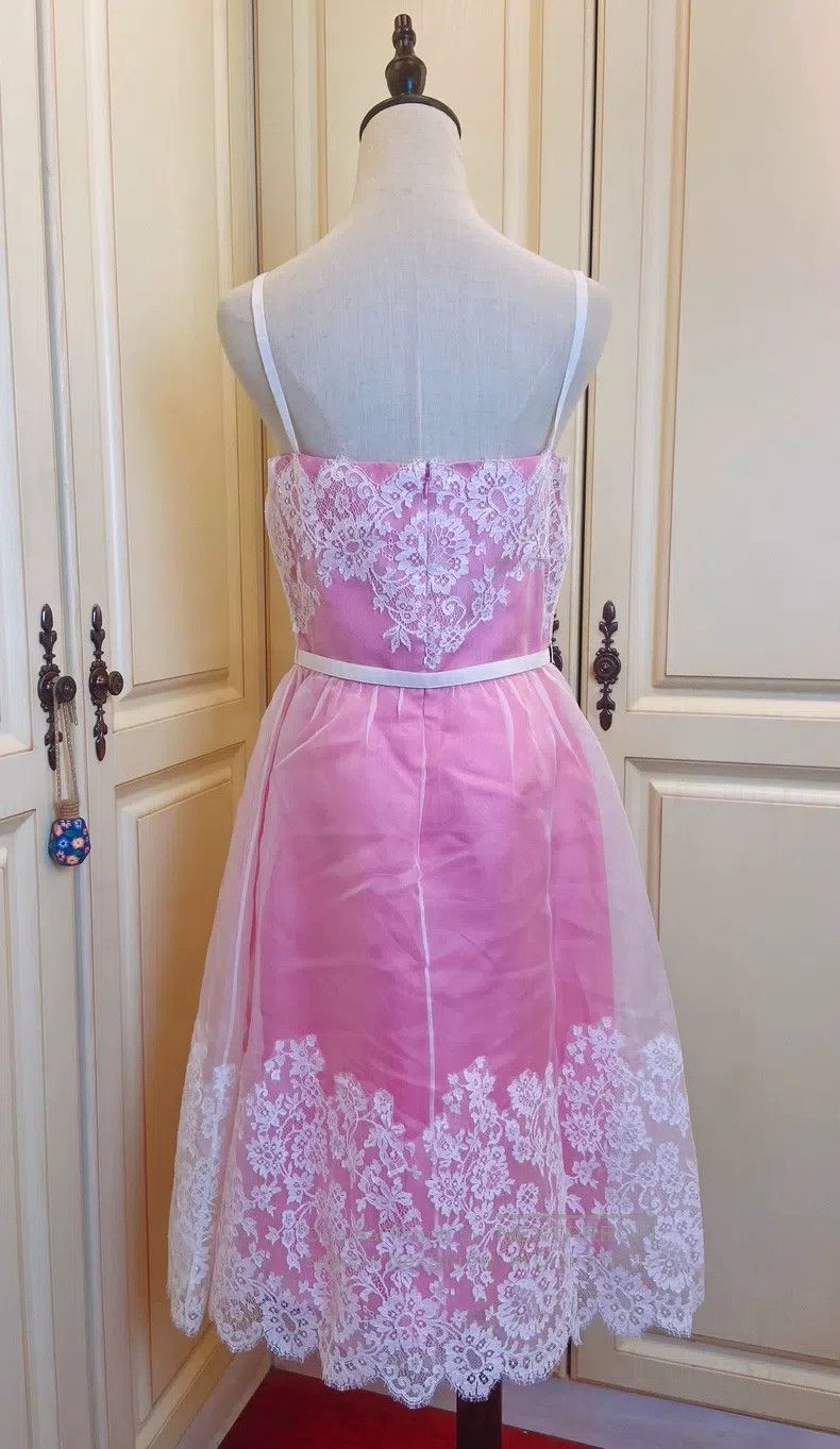 Valentino Valentino A soft pink lace skirt with a bow belt Size M / US 6-8 / IT 42-44 - 4 Thumbnail