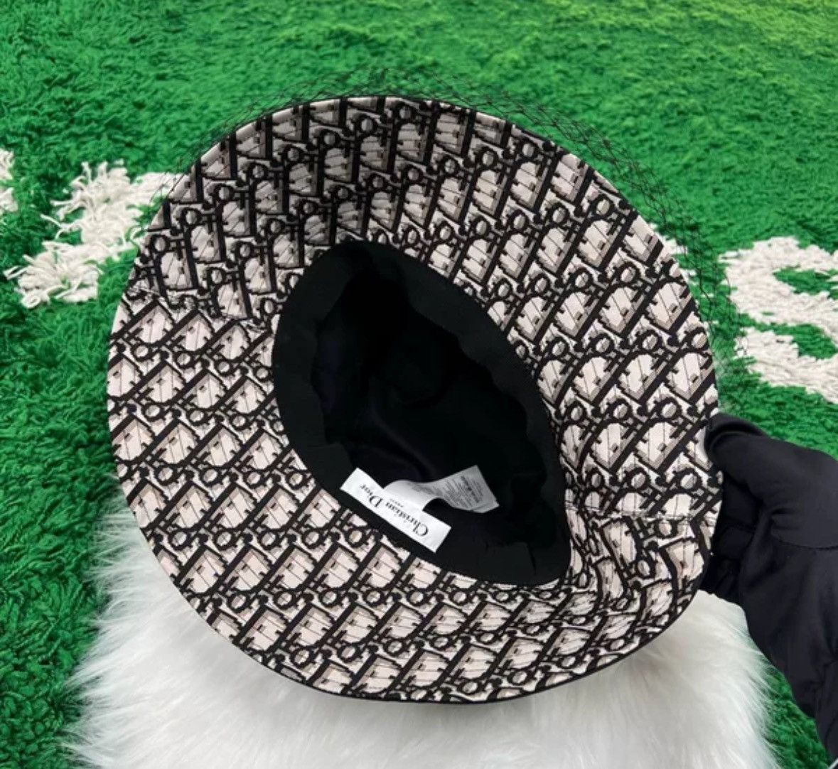 Dior Dior Teddy-D Black Mesh Fisherman's Hat 2412-Nextarrow Size ONE SIZE - 5 Thumbnail